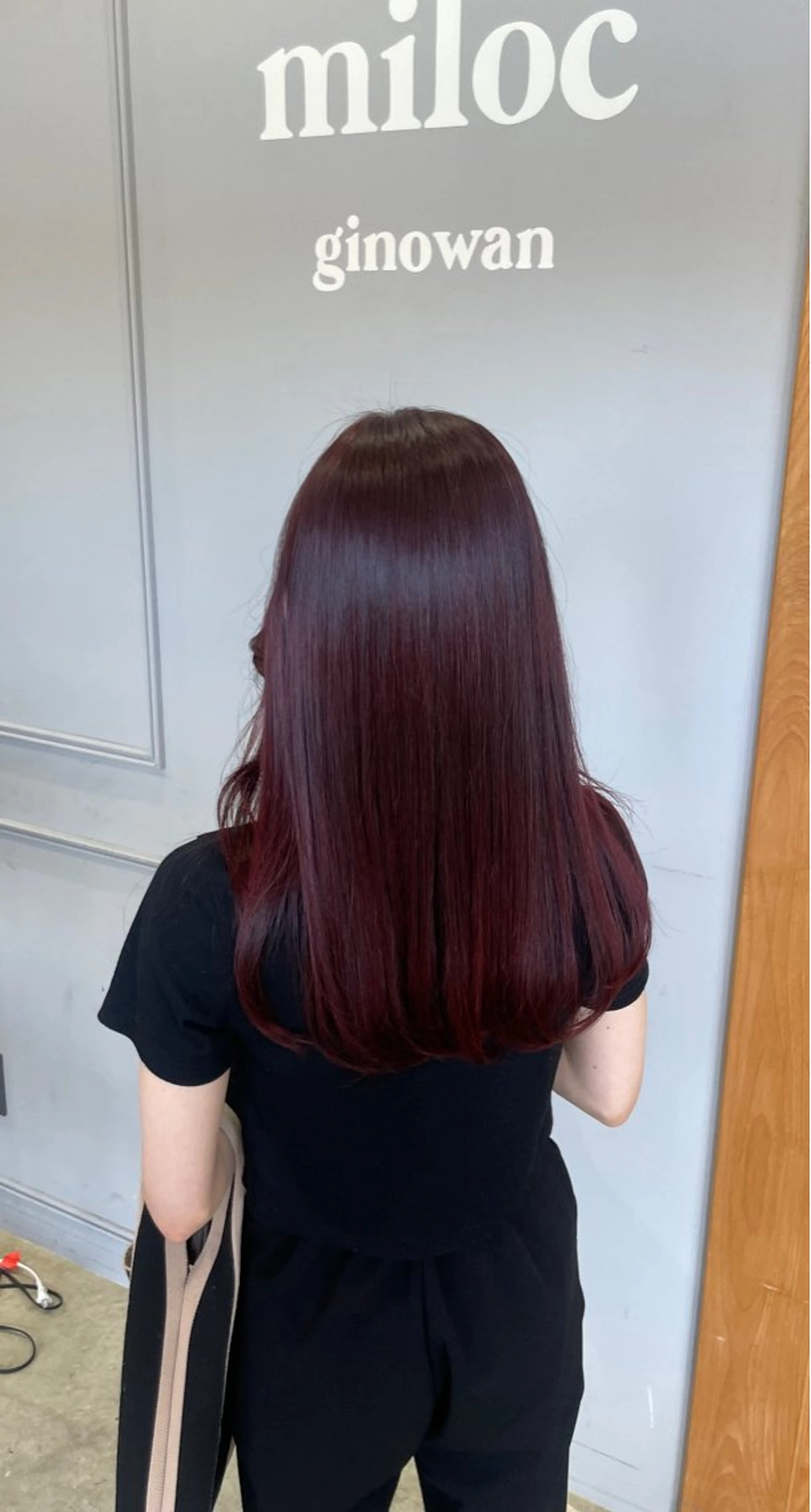 カラー miloc himekaのヘアスタイル