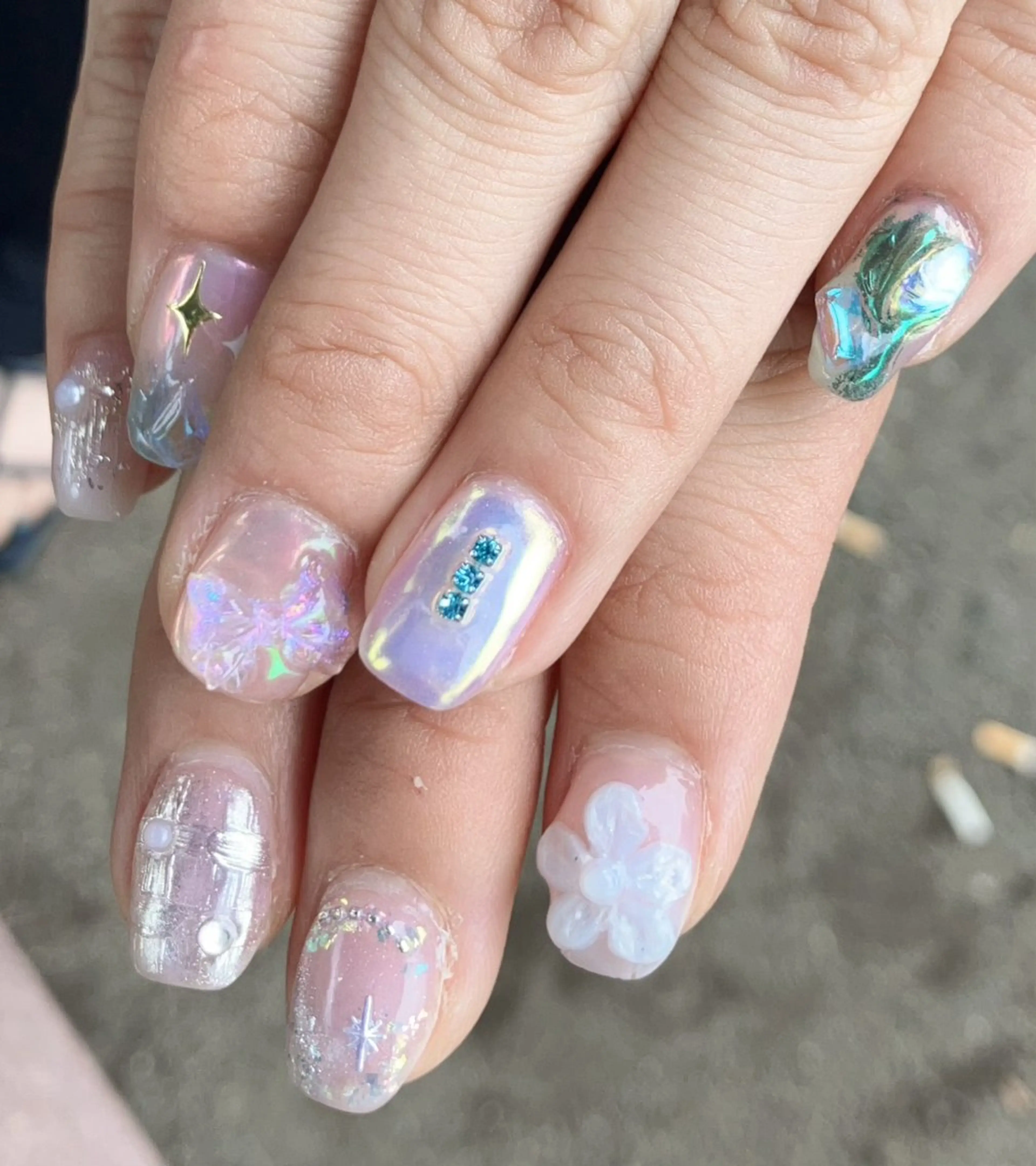 ネイル 高木 維麗絲のネイルデザイン