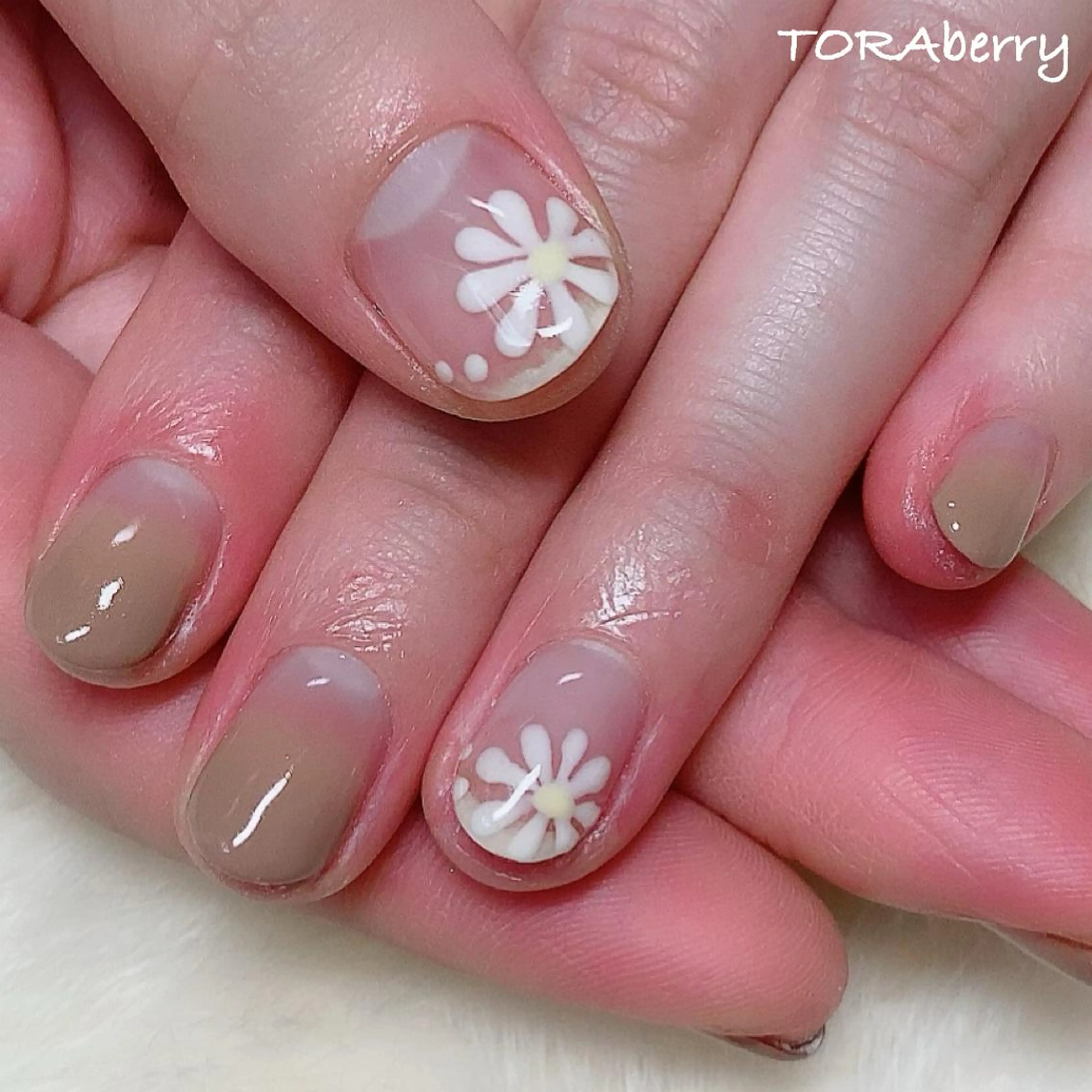 ネイル ハンドネイル ネイリスト なつみのネイルデザイン