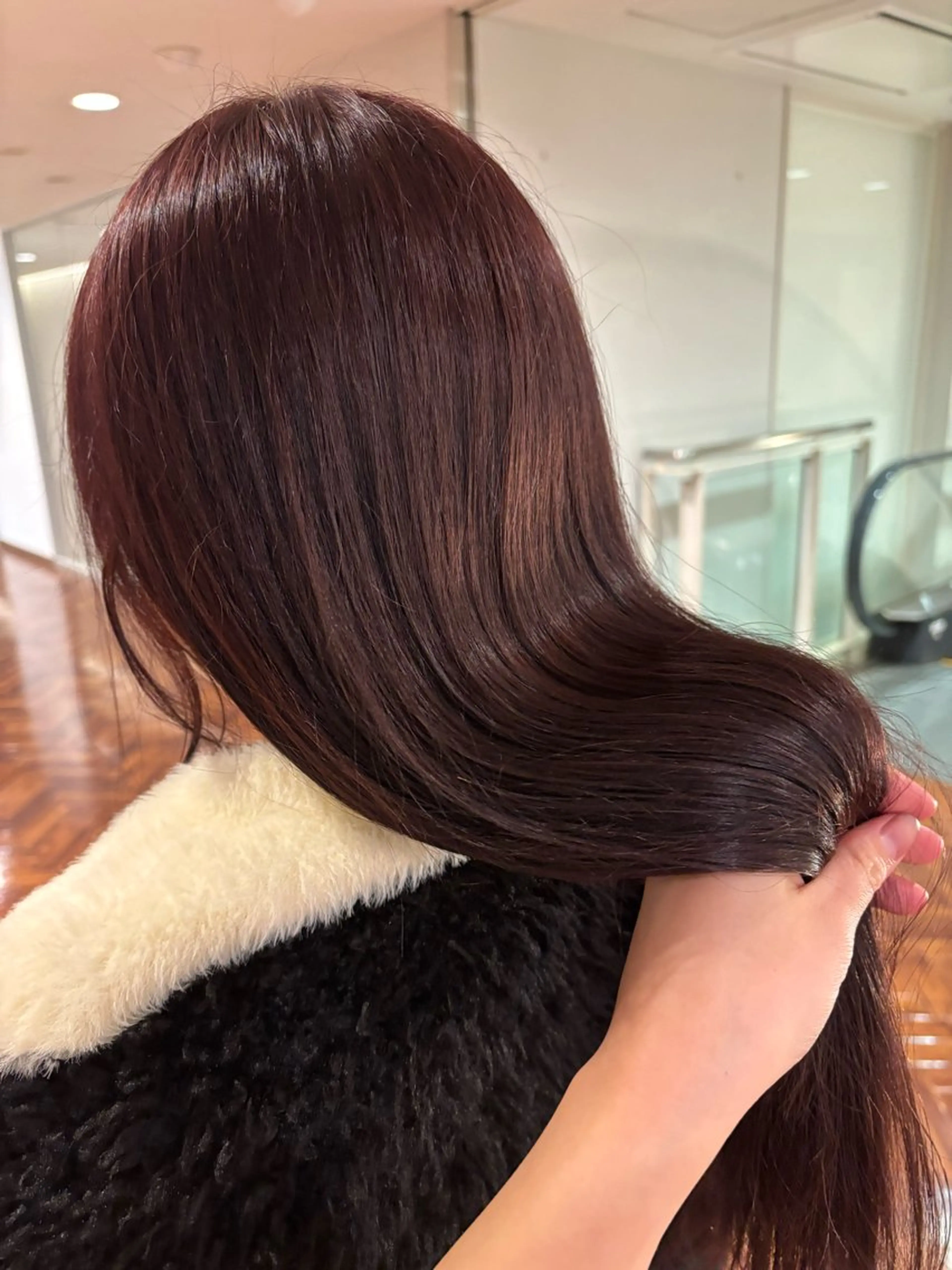 セミロング カラー ブリーチ 透明感カラー ダブルカラー ラベンダーカラー ブリーチなしカラー ヘアカラー Ayano‪‪🎀似 合わせ×透明感🎀のヘアスタイル