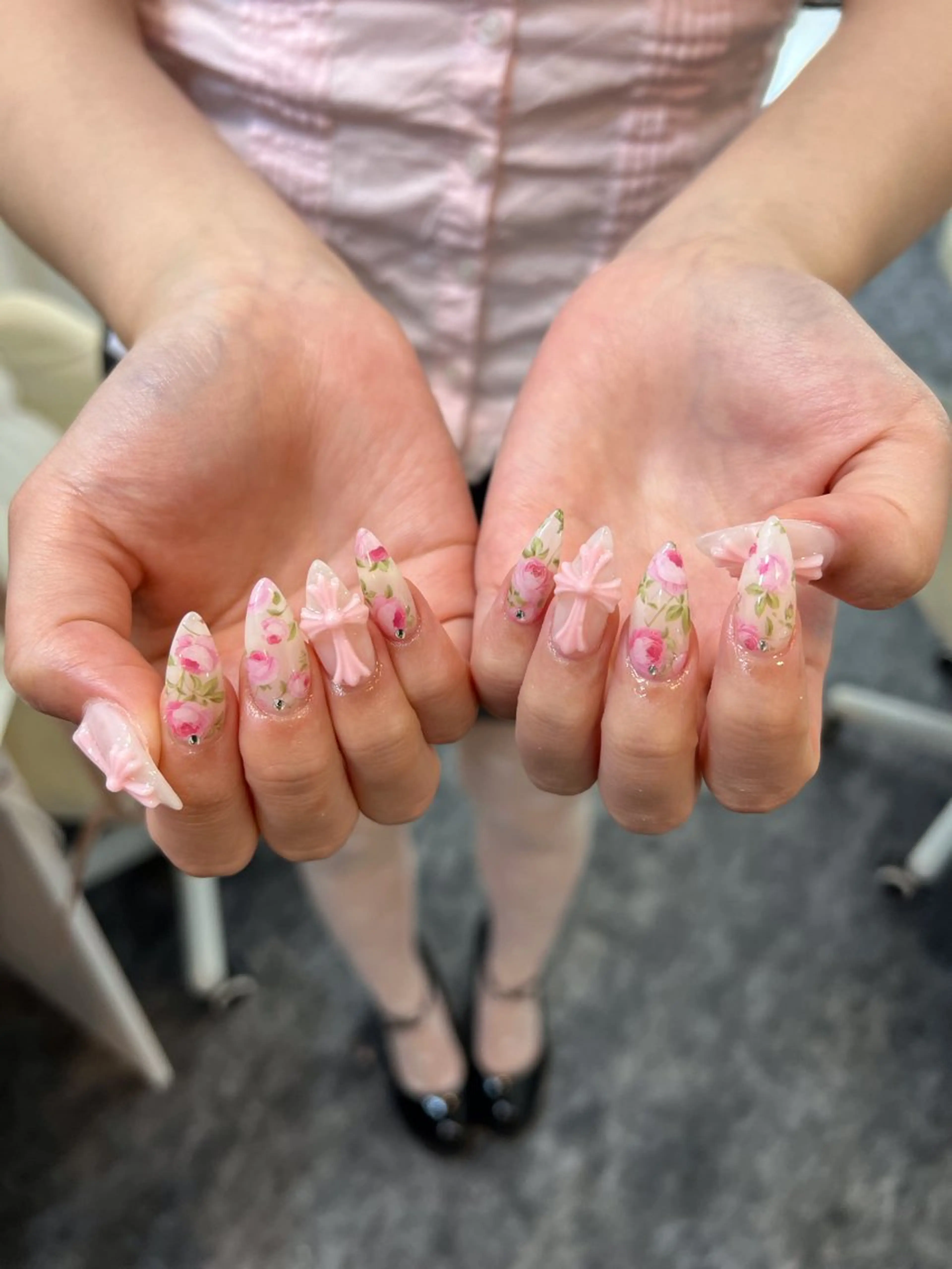 ネイル オーロラネイル ボルドー ブラウン 氷ネイル・うるうるネイル キラキラネイル ハンドネイル Sora  Nail 長さ出し専門店のネイルデザイン
