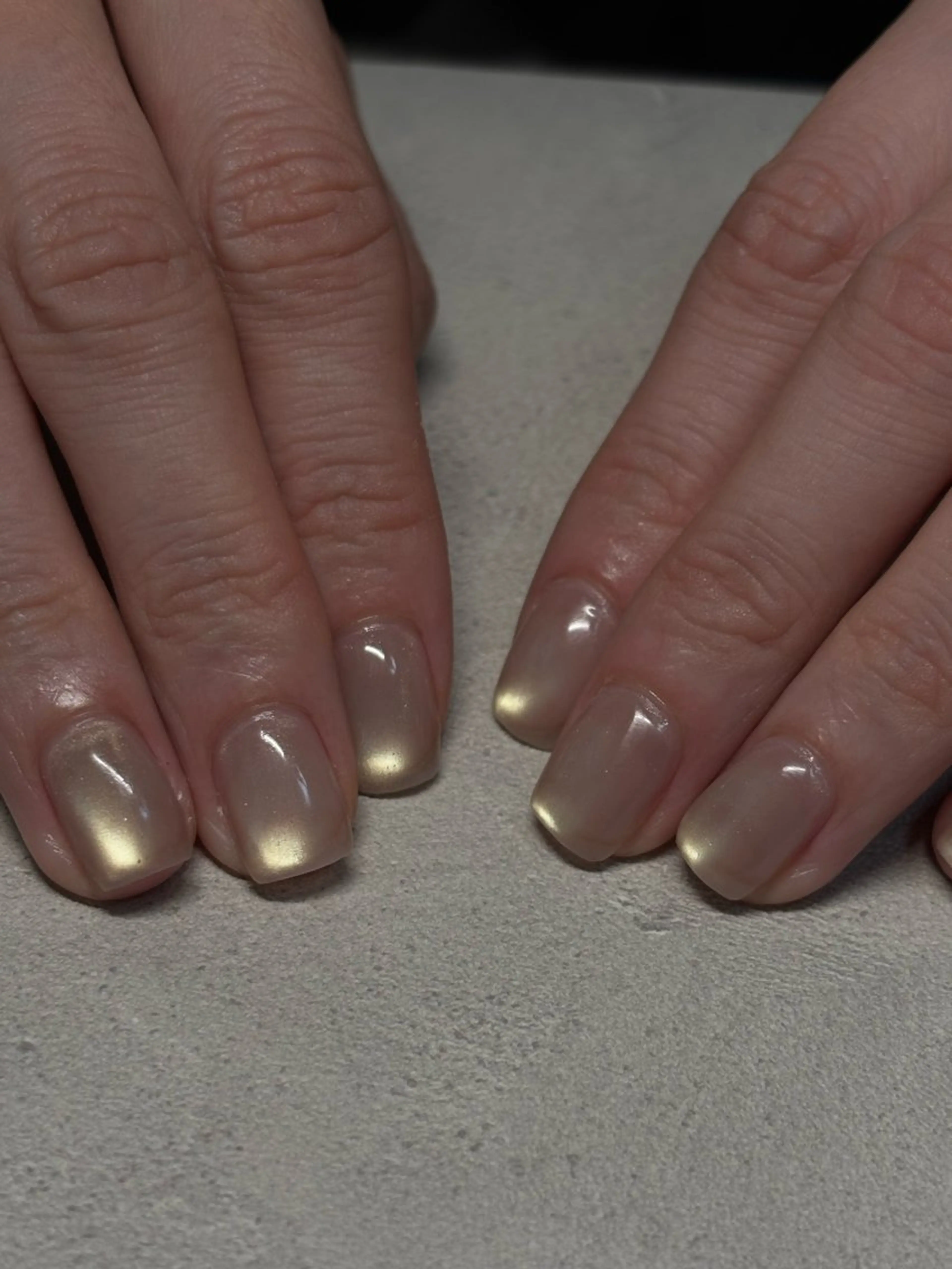 ネイル マグネットネイル マグネットワンカラー ワンカラーネイル シンプルネイル ハンドネイル nail salon Lanaのネイルデザイン