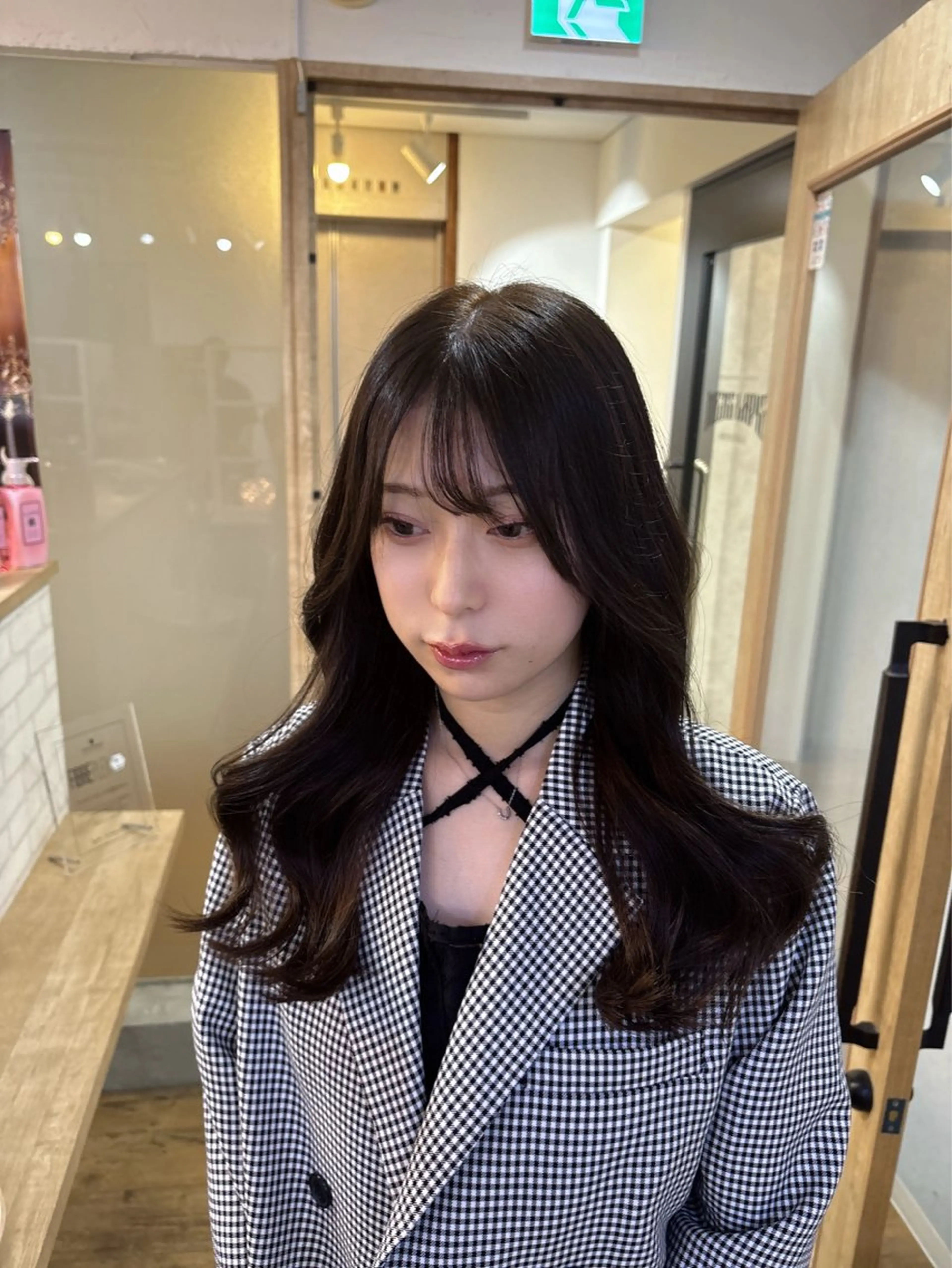 ロング ヘアカラー トリートメント 韓国レイヤーカット/ AIRIのヘアスタイル