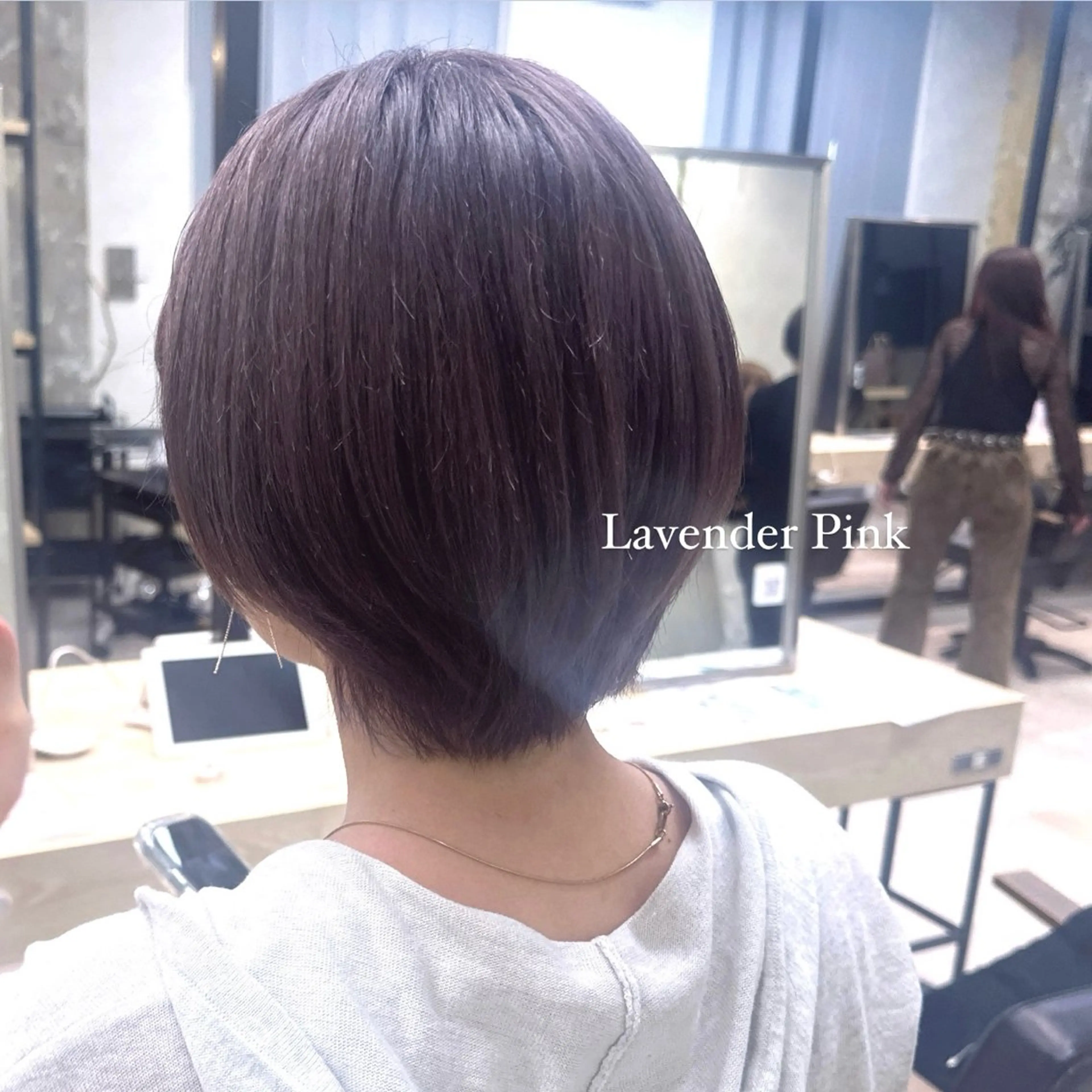 ショート カラー ヘアカラー トリートメント nanami ￤髪質改善￤レイヤーのヘアスタイル