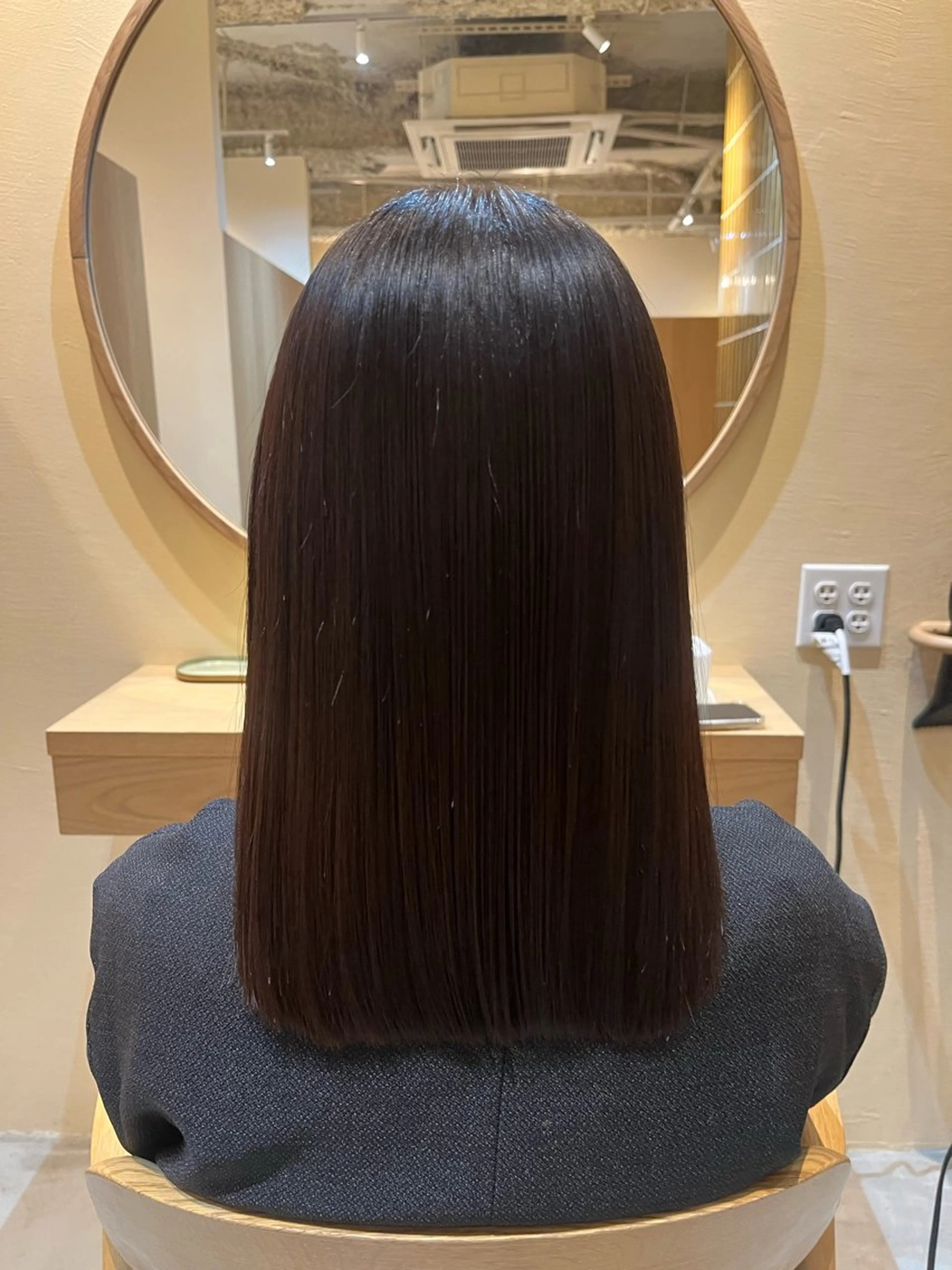 ミディアム 髪質改善 縮毛矯正 小林 歩実のヘアスタイル