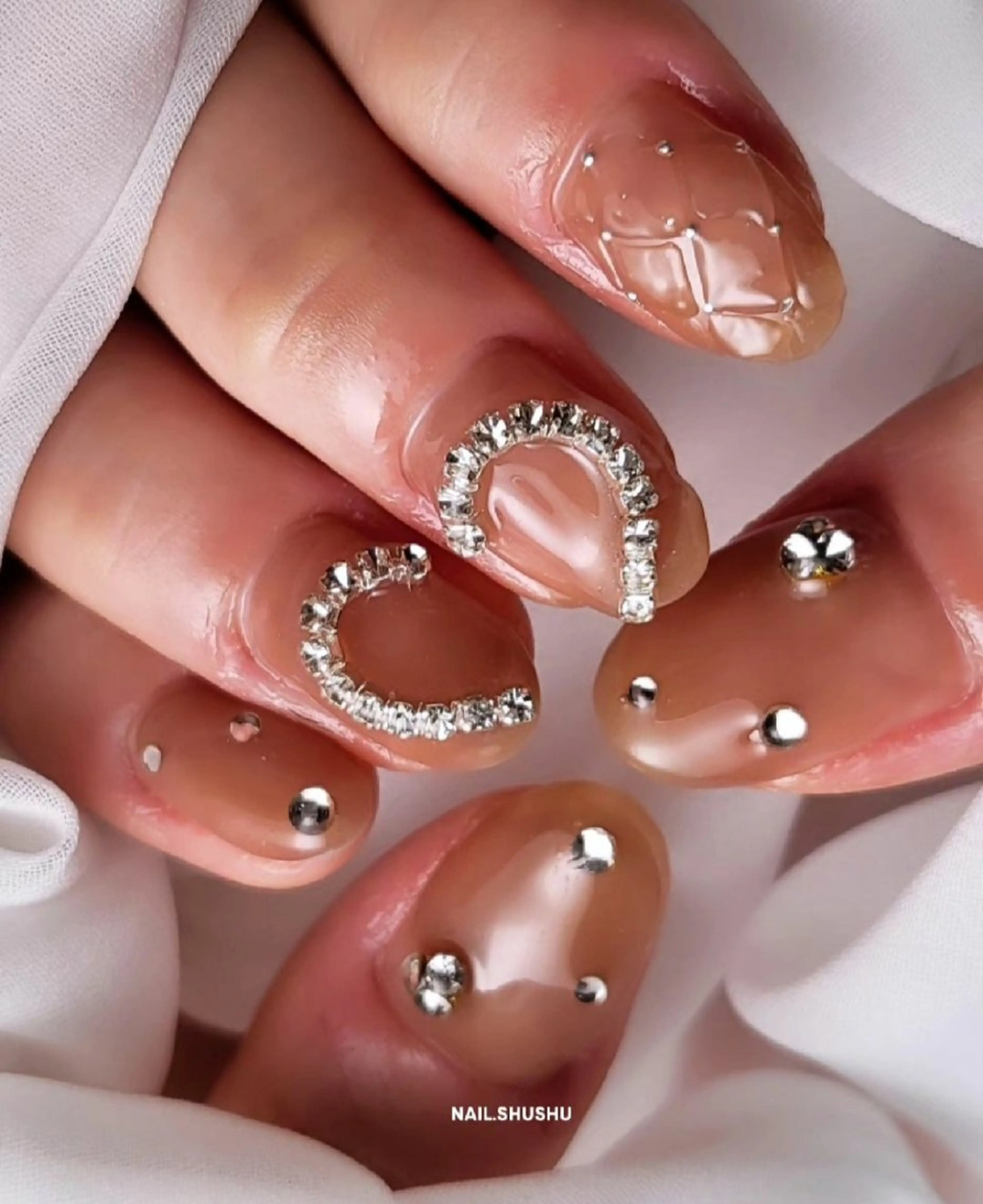 ネイル 持ち込み ニュアンスネイル ワンカラーネイル シンプルネイル 冬ネイル ハンドネイル 3dパーツ/流行り 👧shushu❤️のネイルデザイン