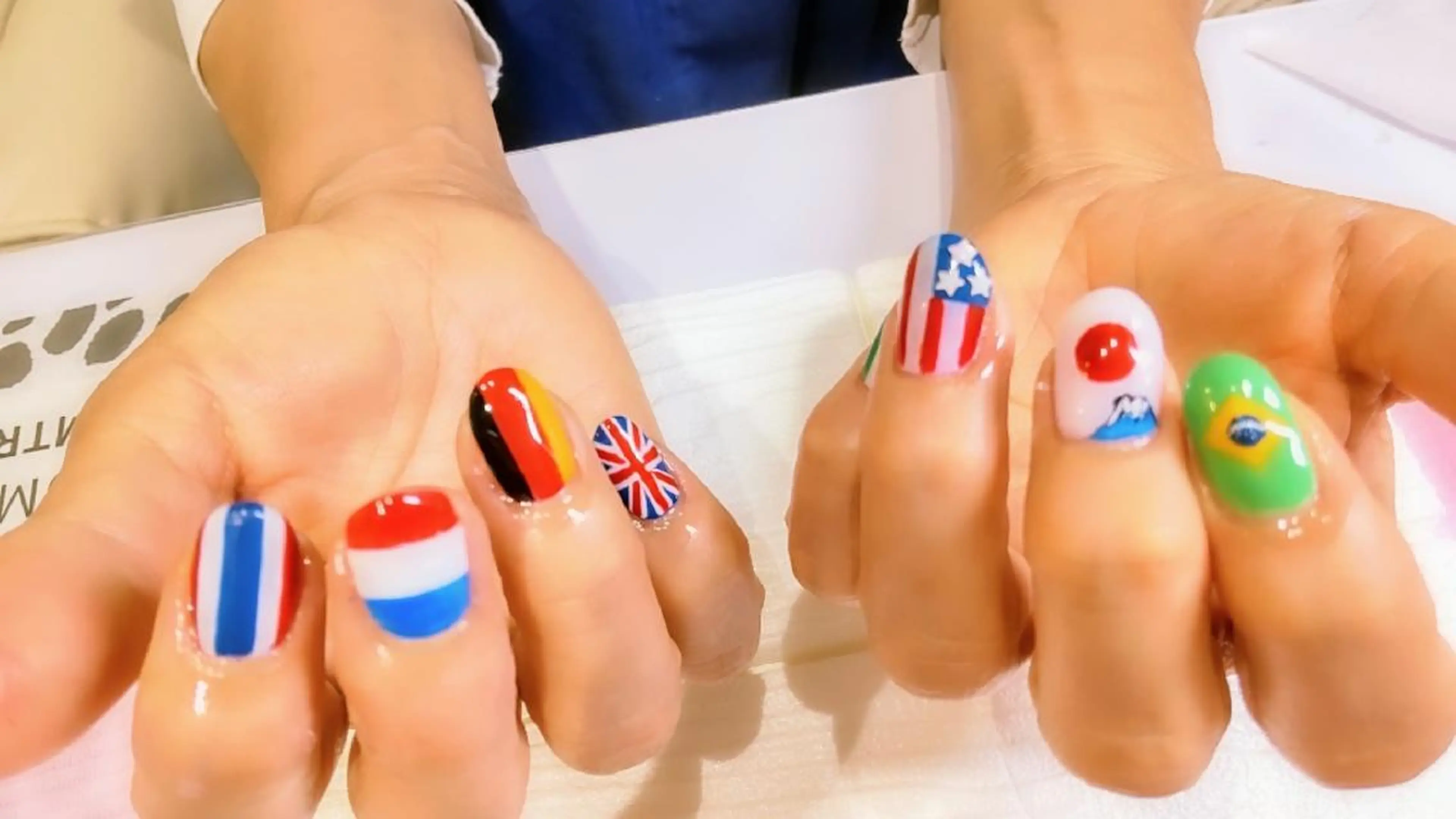 ネイル infinity skyのネイルデザイン