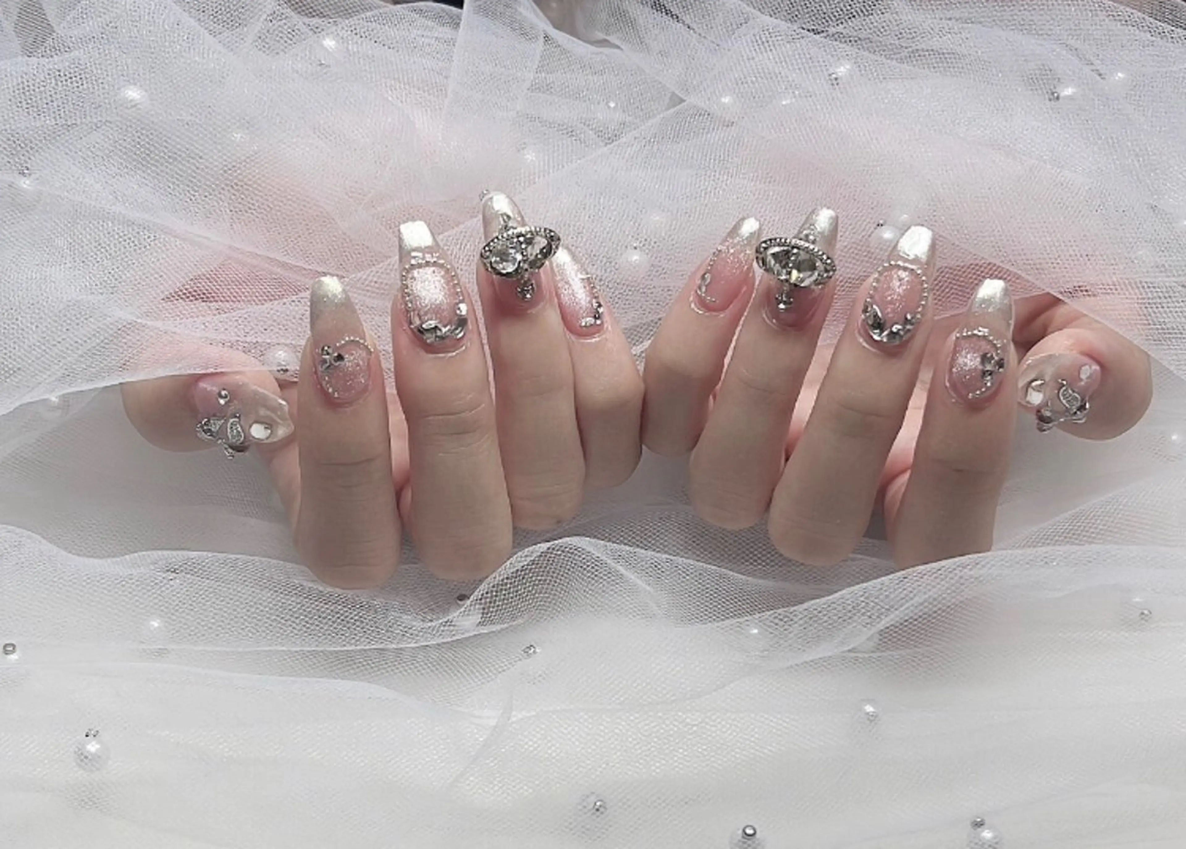 ネイル ハンドネイル ネイルサロン KARIのネイルデザイン