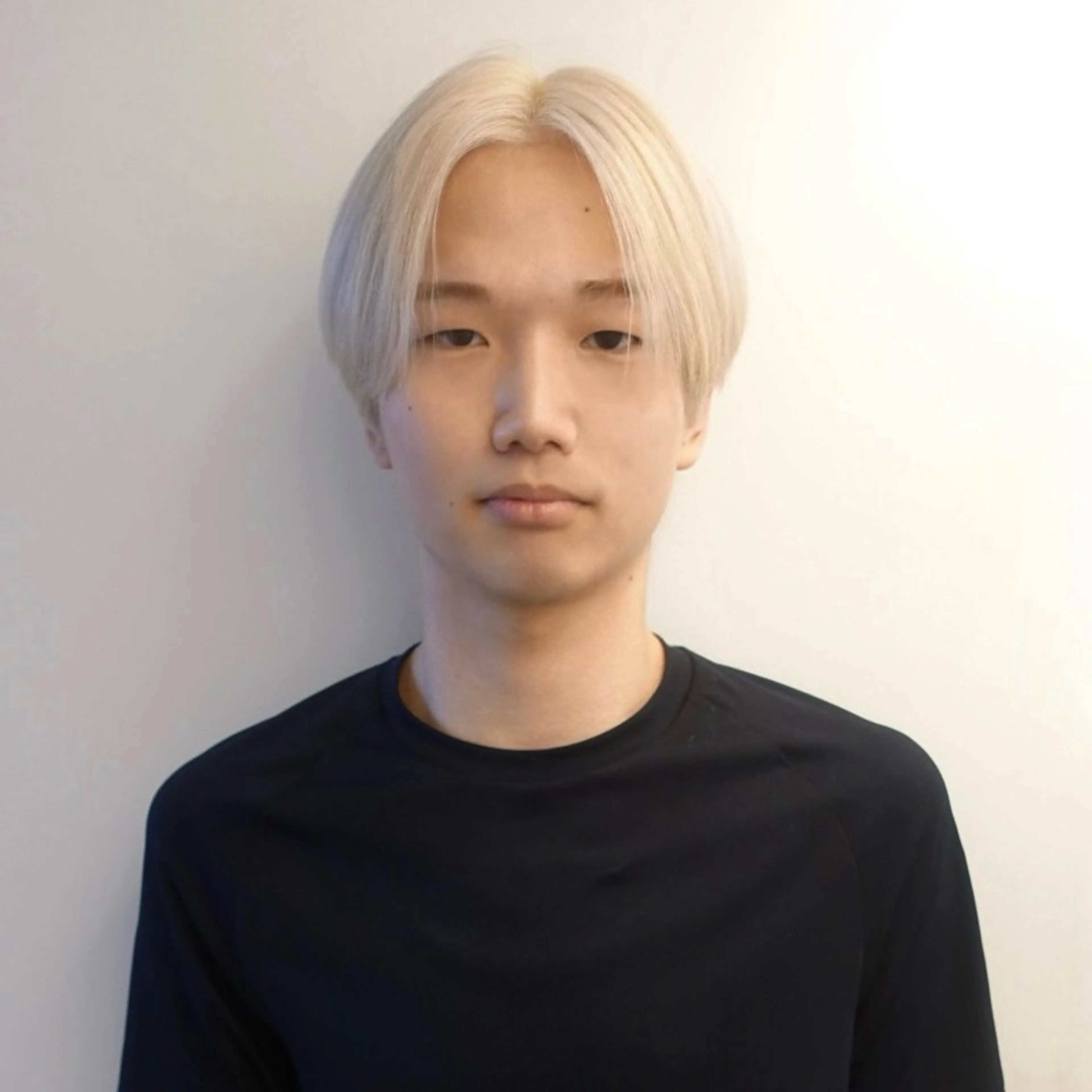 カラー メンズ カット ヘアカラー ハイトーン/パーマ/ メンズ / 櫻本🌐のヘアスタイル