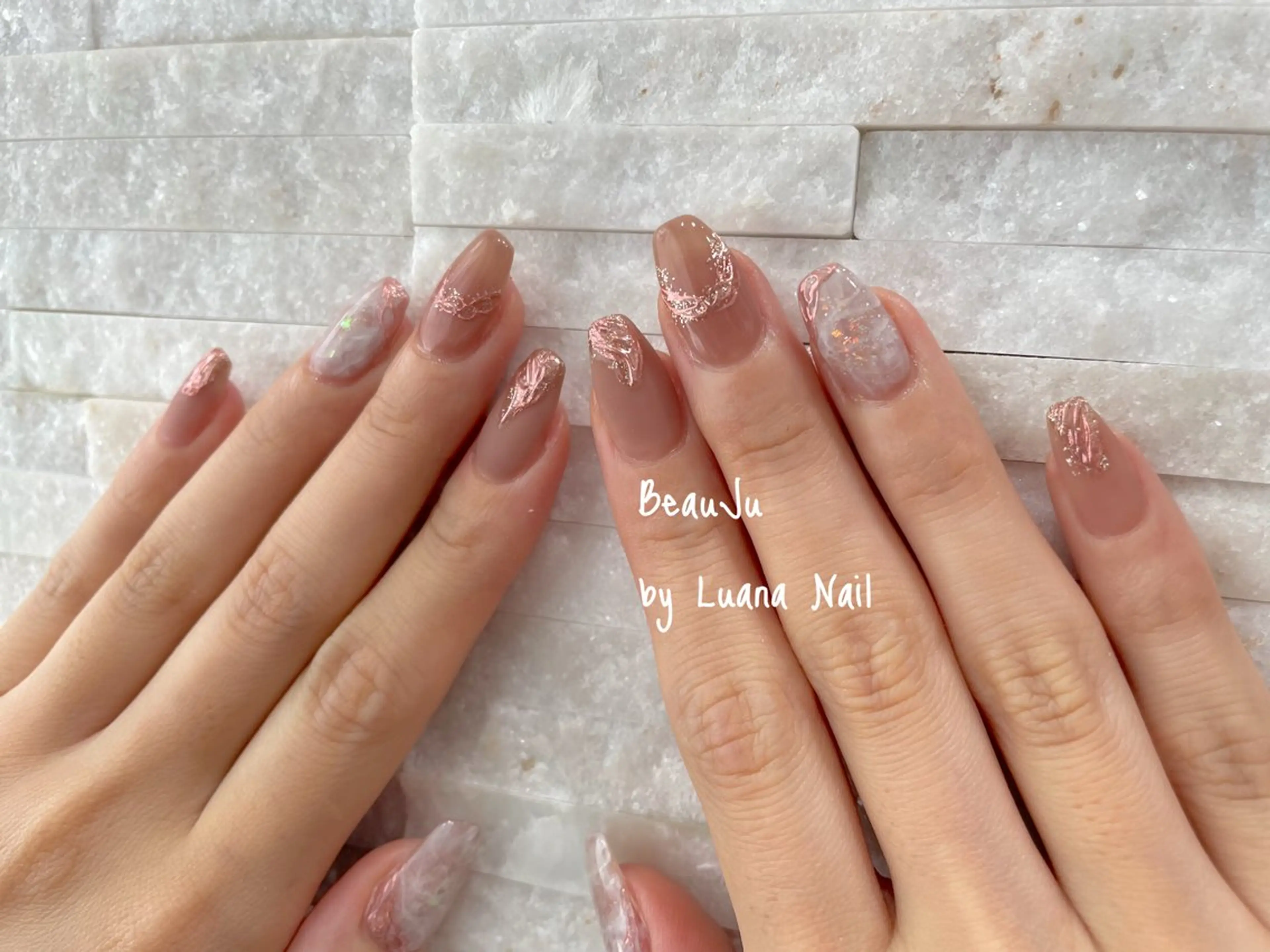 ネイル ミラーネイル ハンドネイル BeauJu by Luana Nailのネイルデザイン