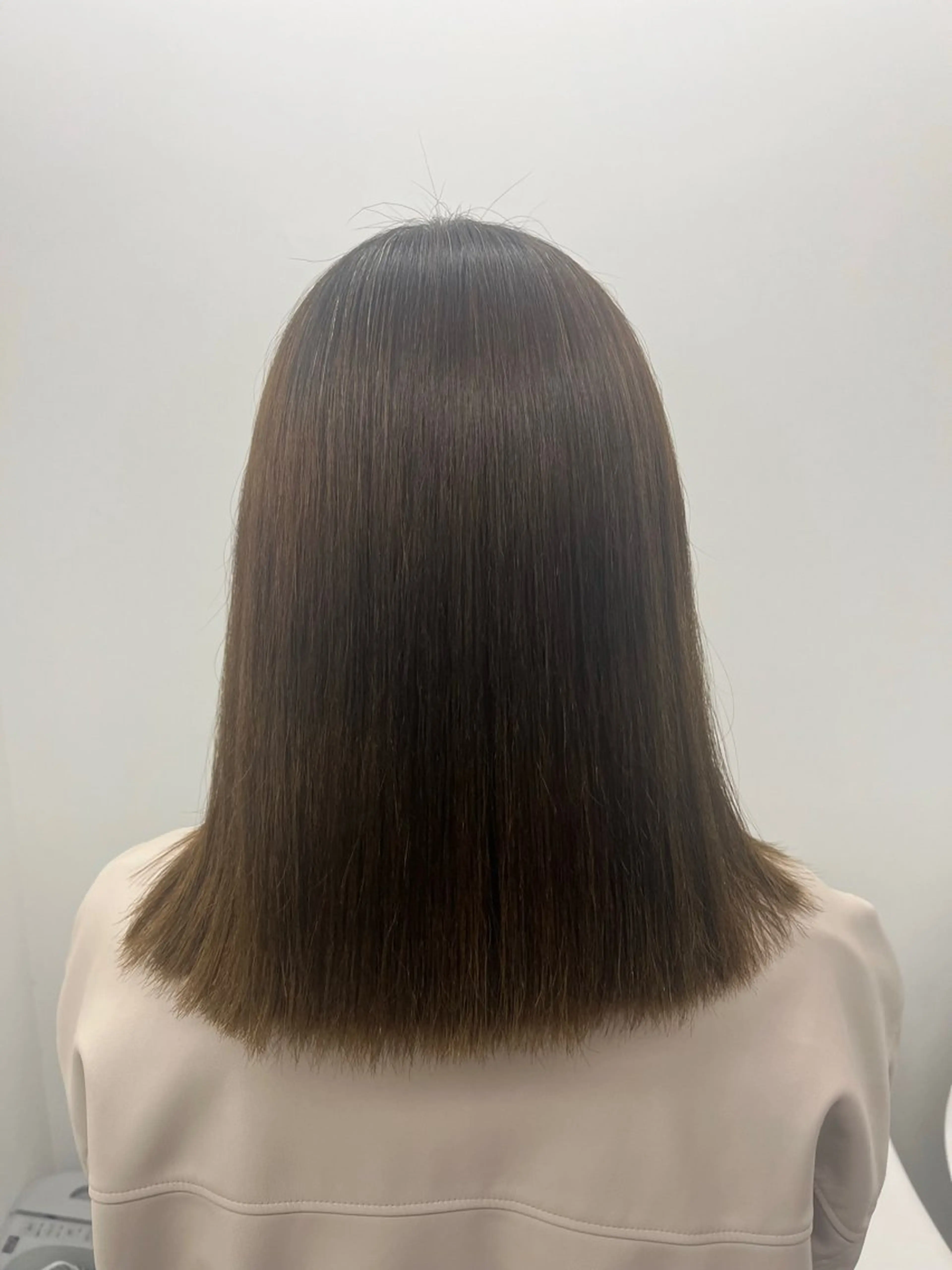 ミディアム パーマ職人DAIKI ツイスパ/波巻きのヘアスタイル