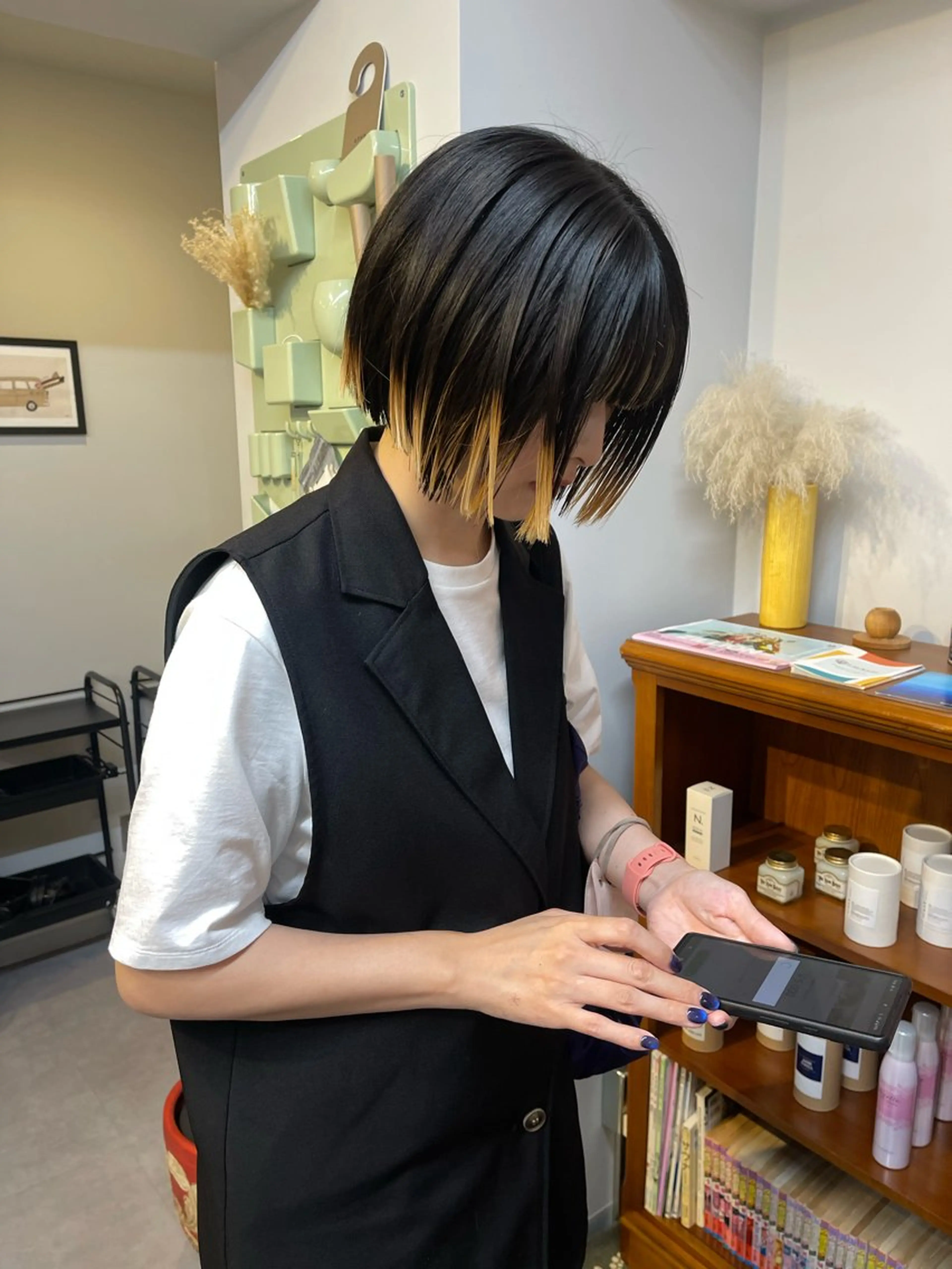 ショート カラー ボブ カット ヘアカラー トリートメント MEY HAIR / CURLYS所属・丁寧なカウンセリング 🌿KENTA🌿のヘアスタイル