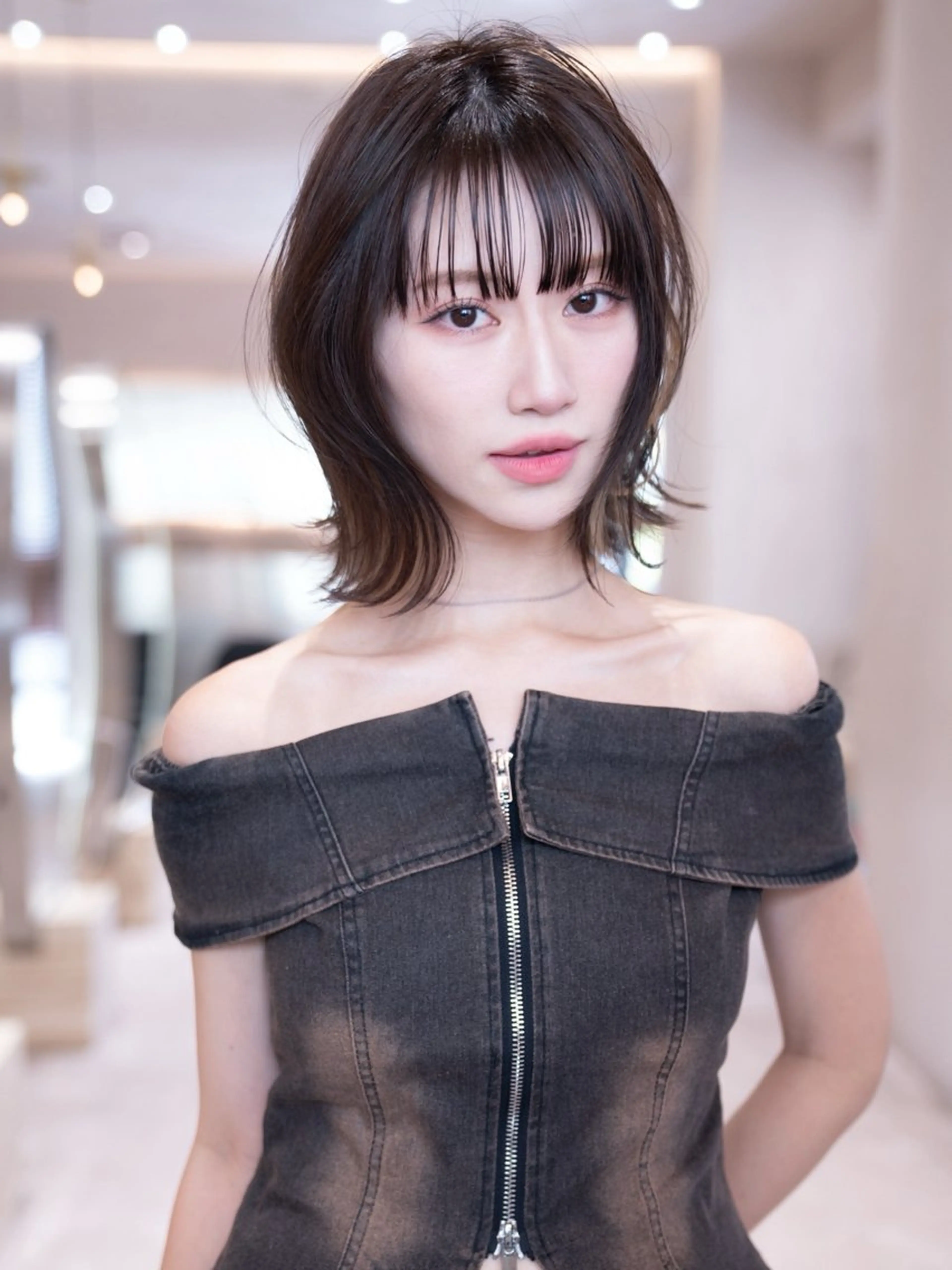 ショート ボブレイヤー ボブ くびれヘア 顔まわりレイヤー 韓国風ヘア カット ヘアカラー トリートメント ボブ/パーマ/レイ ヤー/新宿/KOKIのヘアスタイル