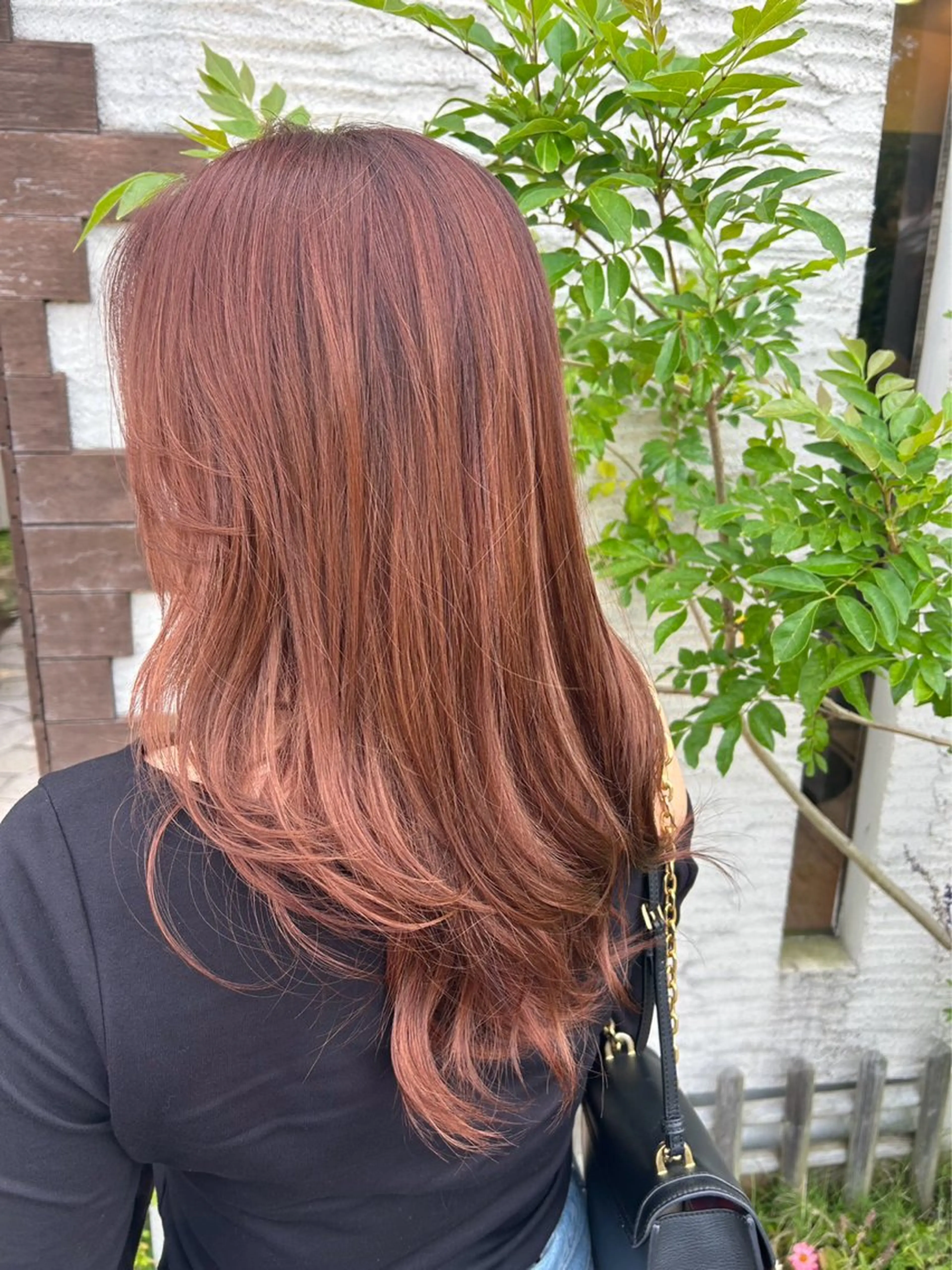 ロング カラー ブリーチ ブリーチなしカラー 梅津 桜子のヘアスタイル