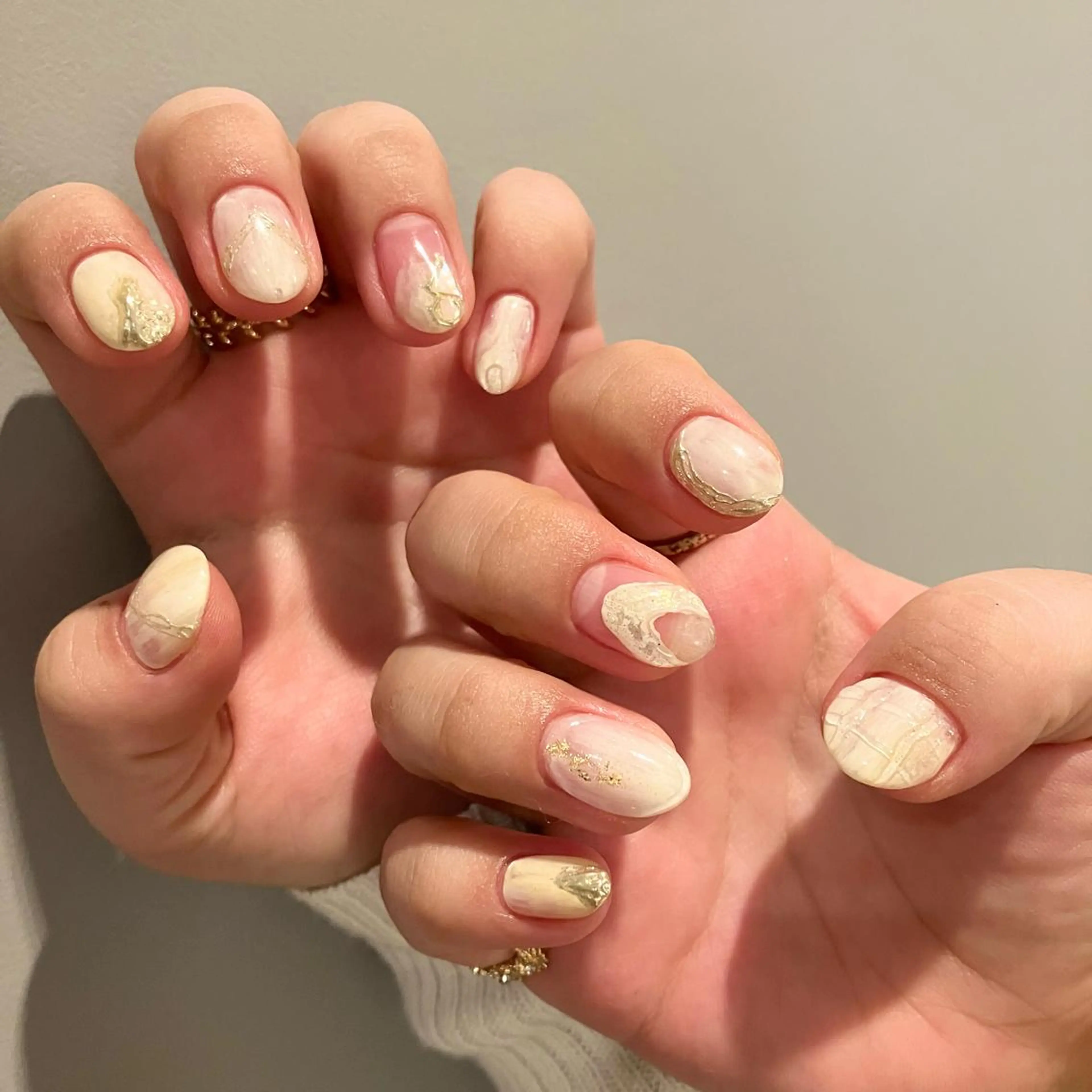 ネイル ハンドネイル ウシク ミユキのネイルデザイン