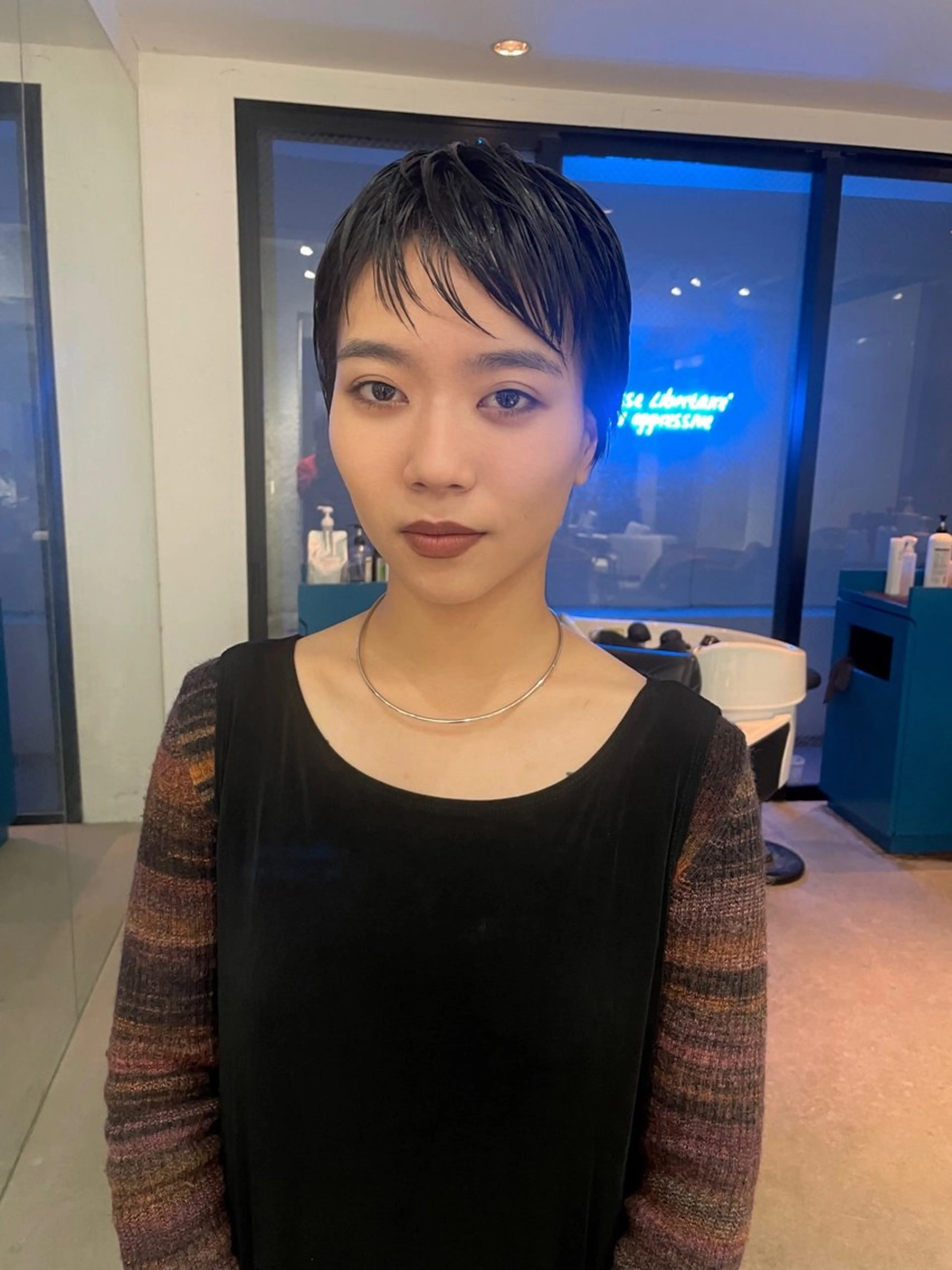 ショート ショートヘア カット トリートメント スパイラルパーマ 🌐hina⭐️のヘアスタイル