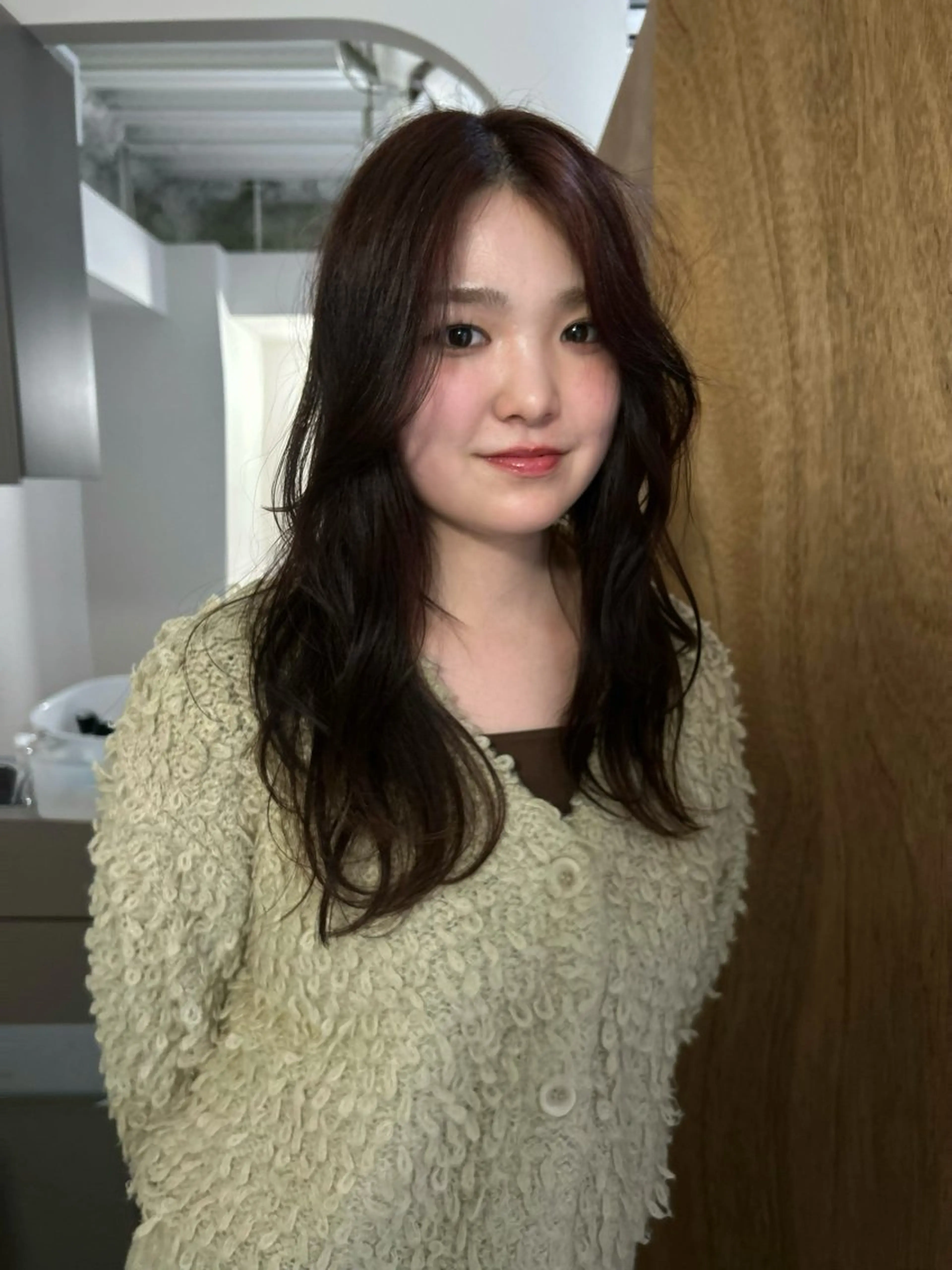 セミロング カラー yewscent / konaのヘアスタイル