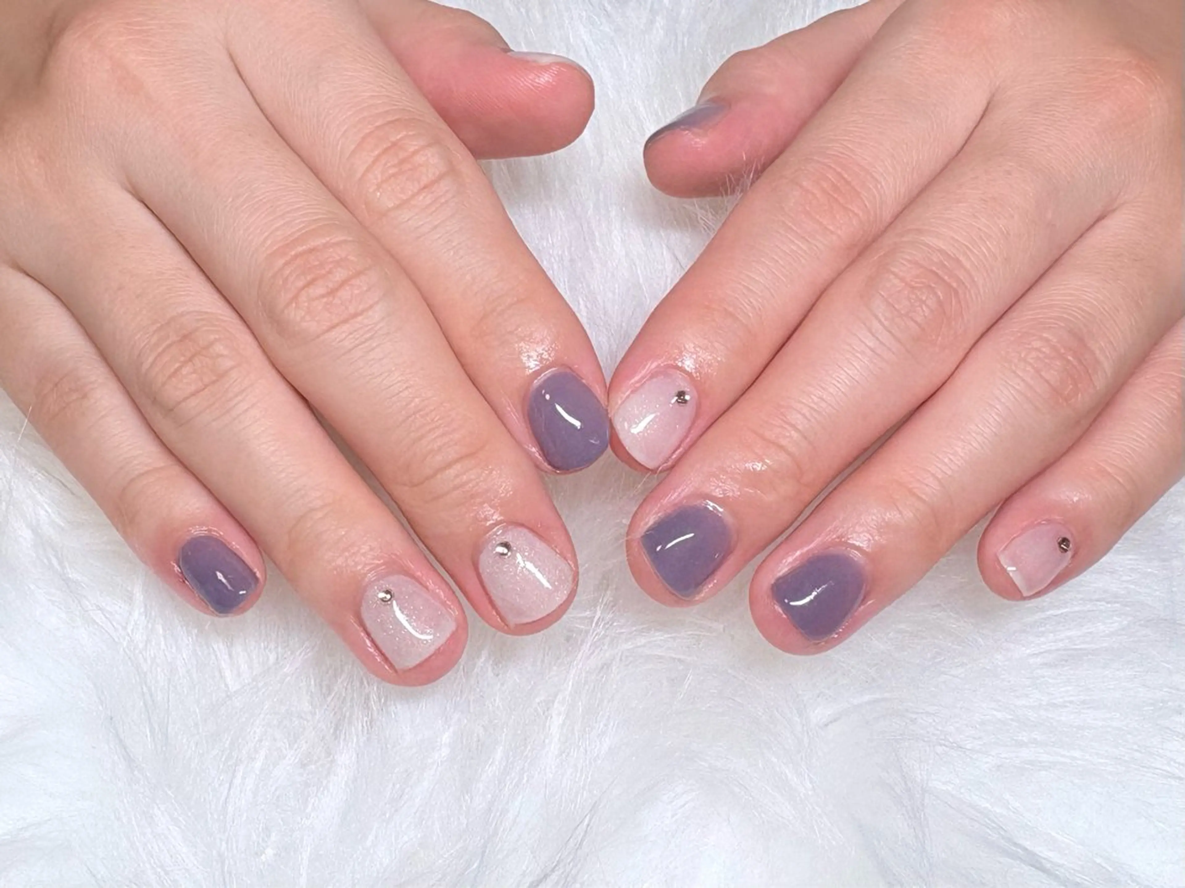 ネイル ワンカラーネイル ストーンネイル ハンドネイル Nailsalon Dahliaのネイルデザイン