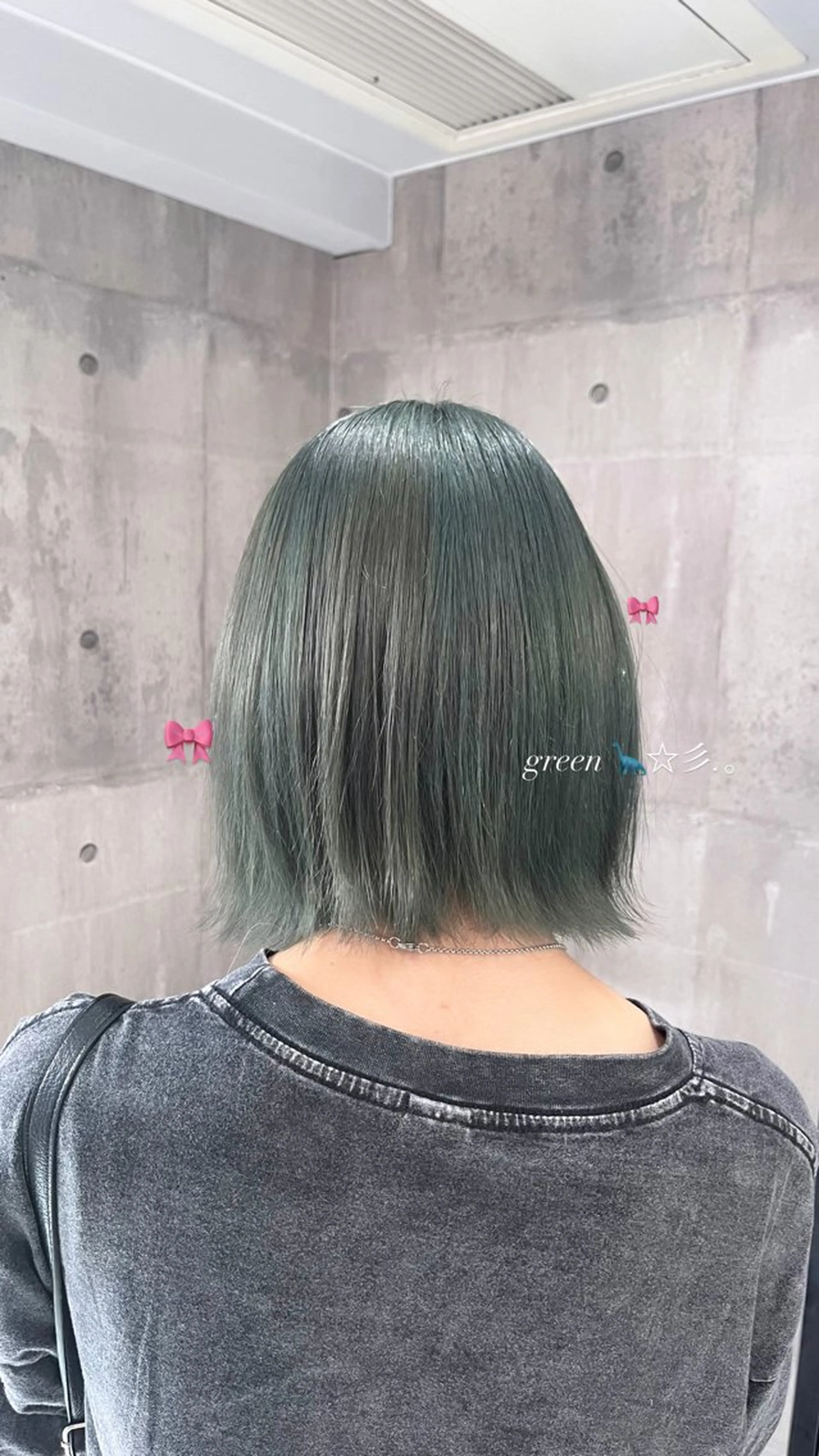 ショート カラー ハイトーン/ゆるふわ 🎨𖥔ׁTOMO♡のヘアスタイル