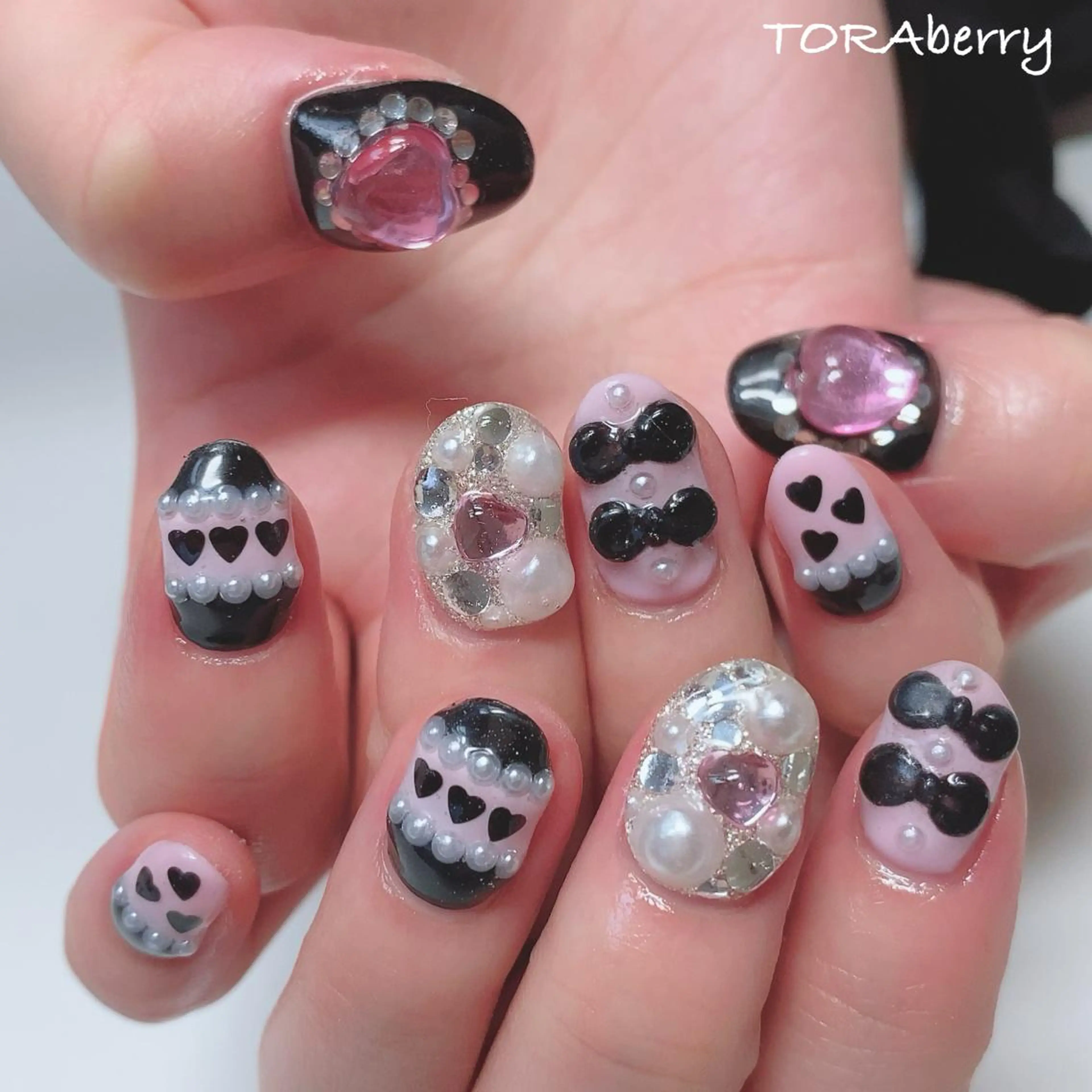 ネイル ハンドネイル ネイリスト なつみのネイルデザイン