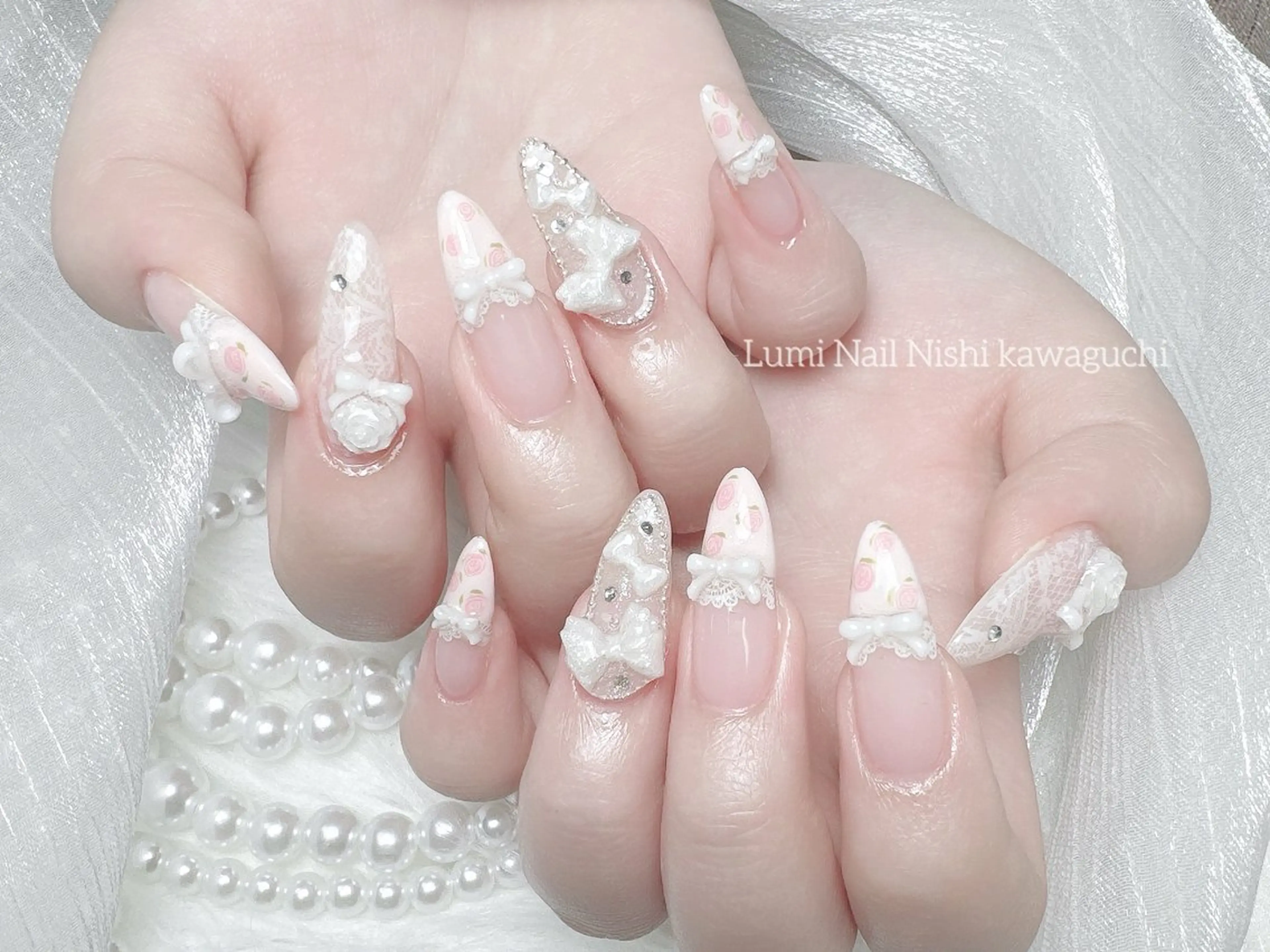 ネイル アートネイル フラワーネイル フットネイル ジェルネイル キラキラネイル Lumi Nail Salonのネイルデザイン