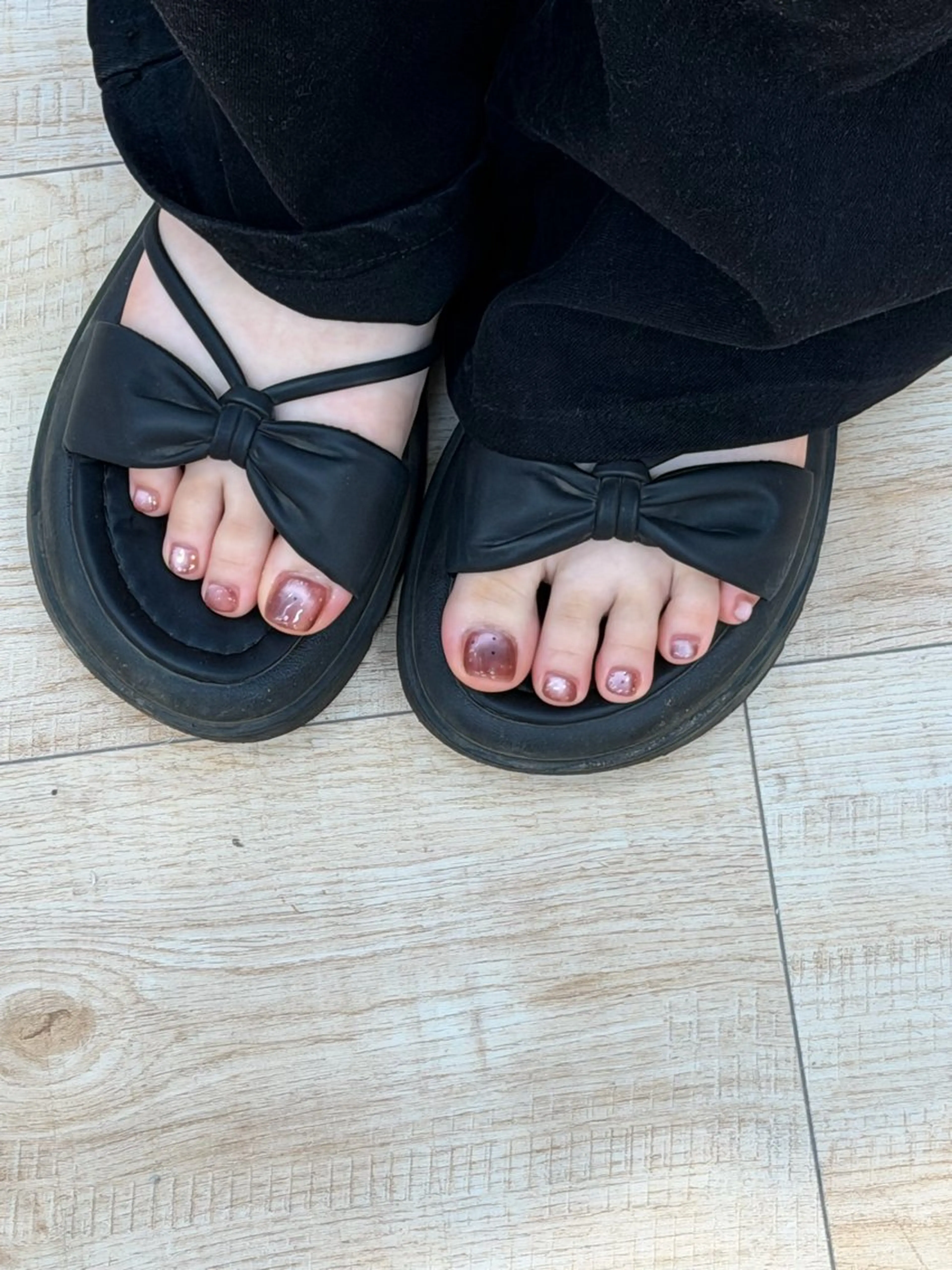ネイル フットネイル TRU NAIL 光の森店 シヅキのネイルデザイン