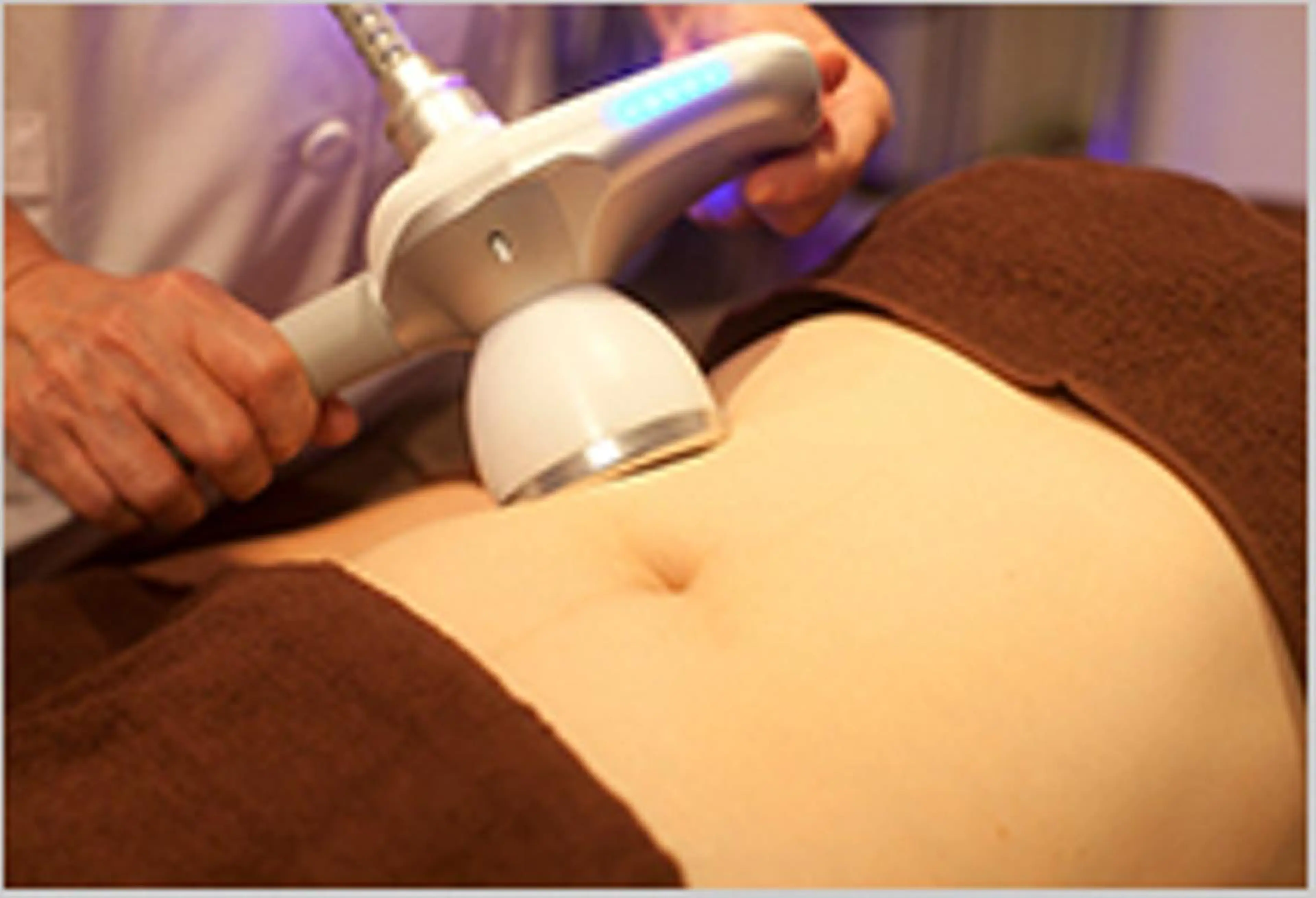 モニター様募集！！！キャビテーションでマイナス5キロめざしましょう♡⃛90分×5回で25000円！！の写真