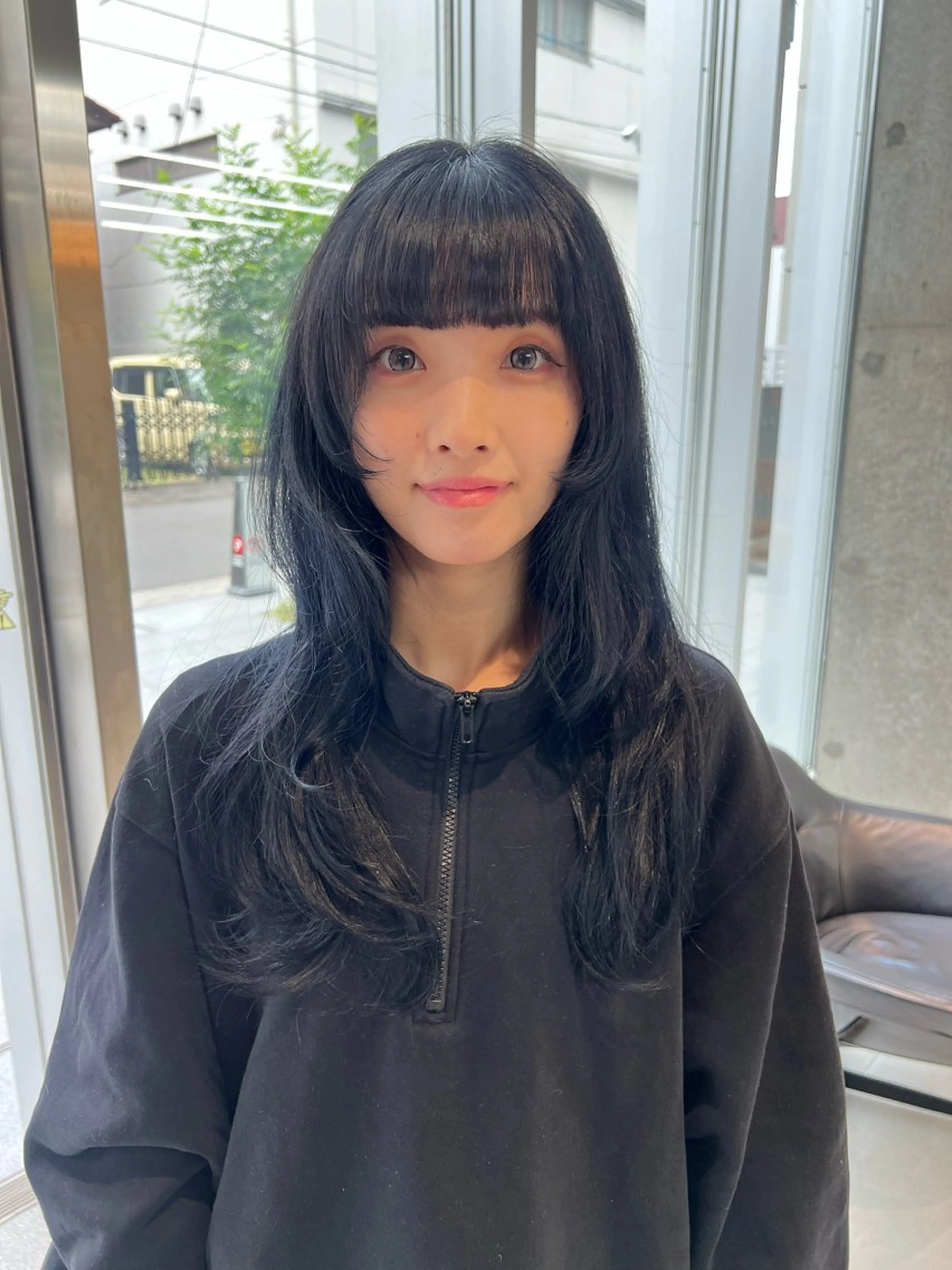 セミロング カラー 黒髪 ブルーカラー ブルーブラック 姫カット レイヤーカット カット ヘアカラー トリートメント 吉沢遣人/レイヤー 艶カラー/抜け感のヘアスタイル