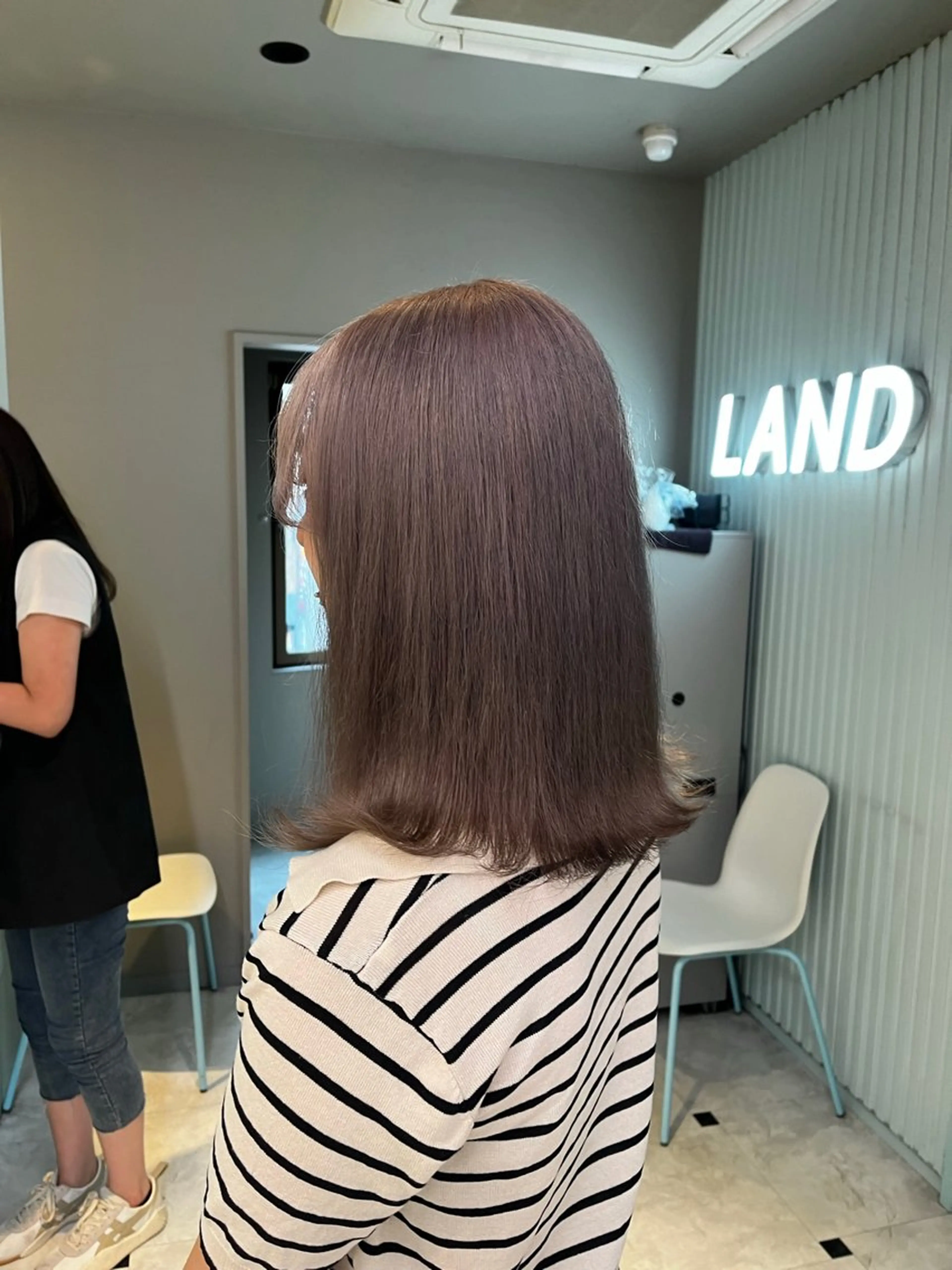 ミディアム カラー ブリーチ グレージュ ヘアカラー ブリーチカラー 🩵MIZUKIのヘアスタイル