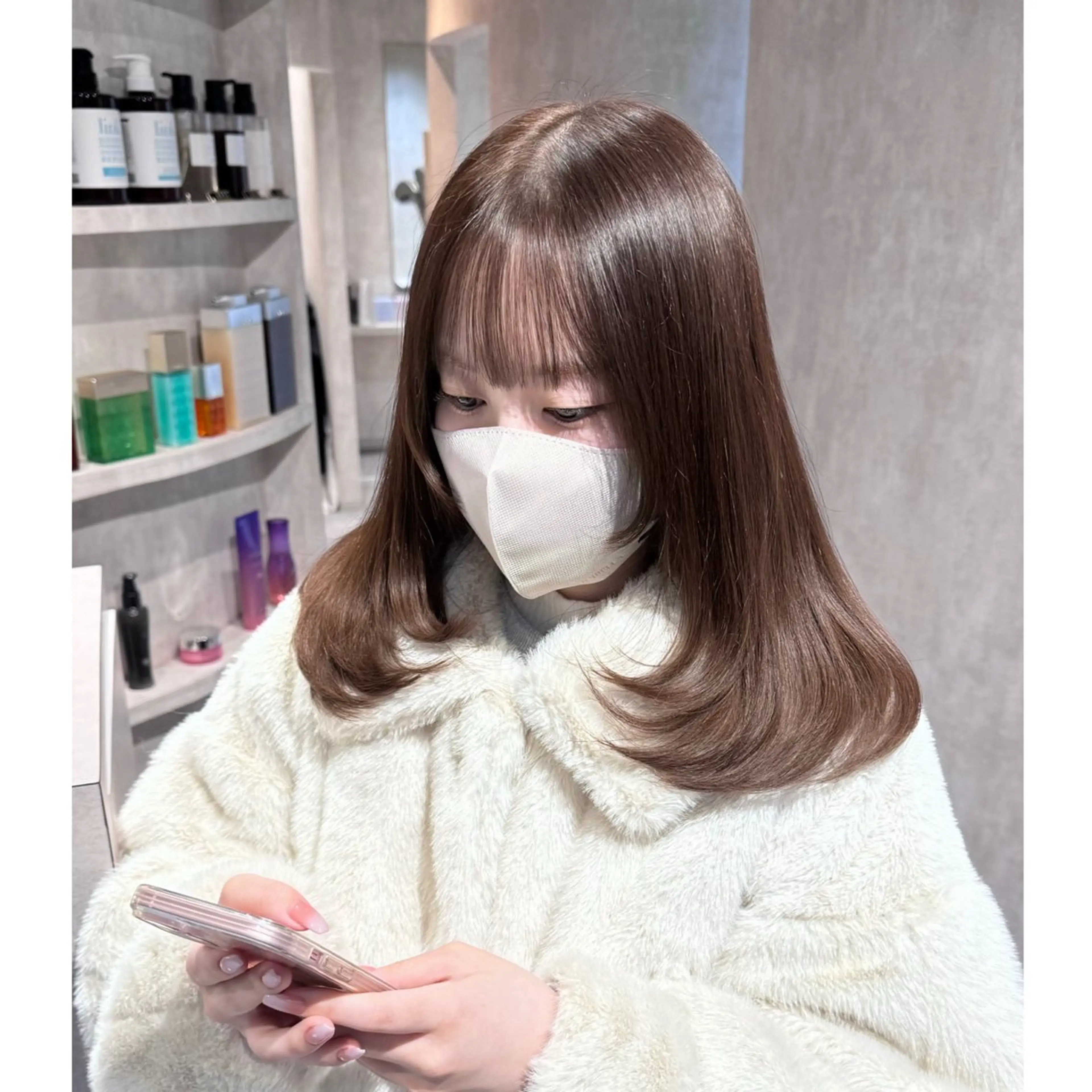 セミロング カラー ブリーチ ヘアカラー LOTTA CUCCI所属・miyu /トレンド カラー×艶髪のヘアスタイル