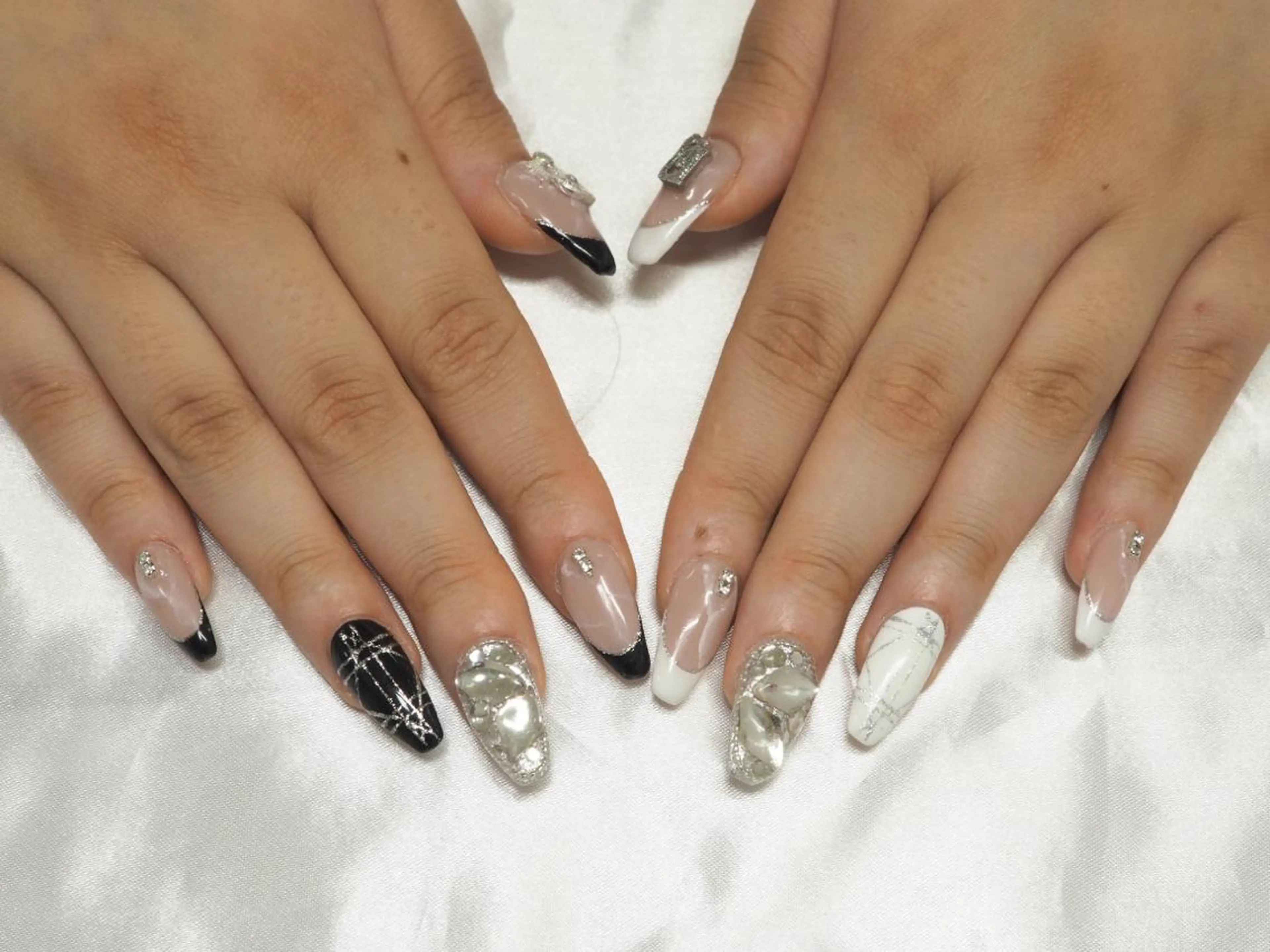 ネイル ハンドネイル 魚谷 日菜のネイルデザイン