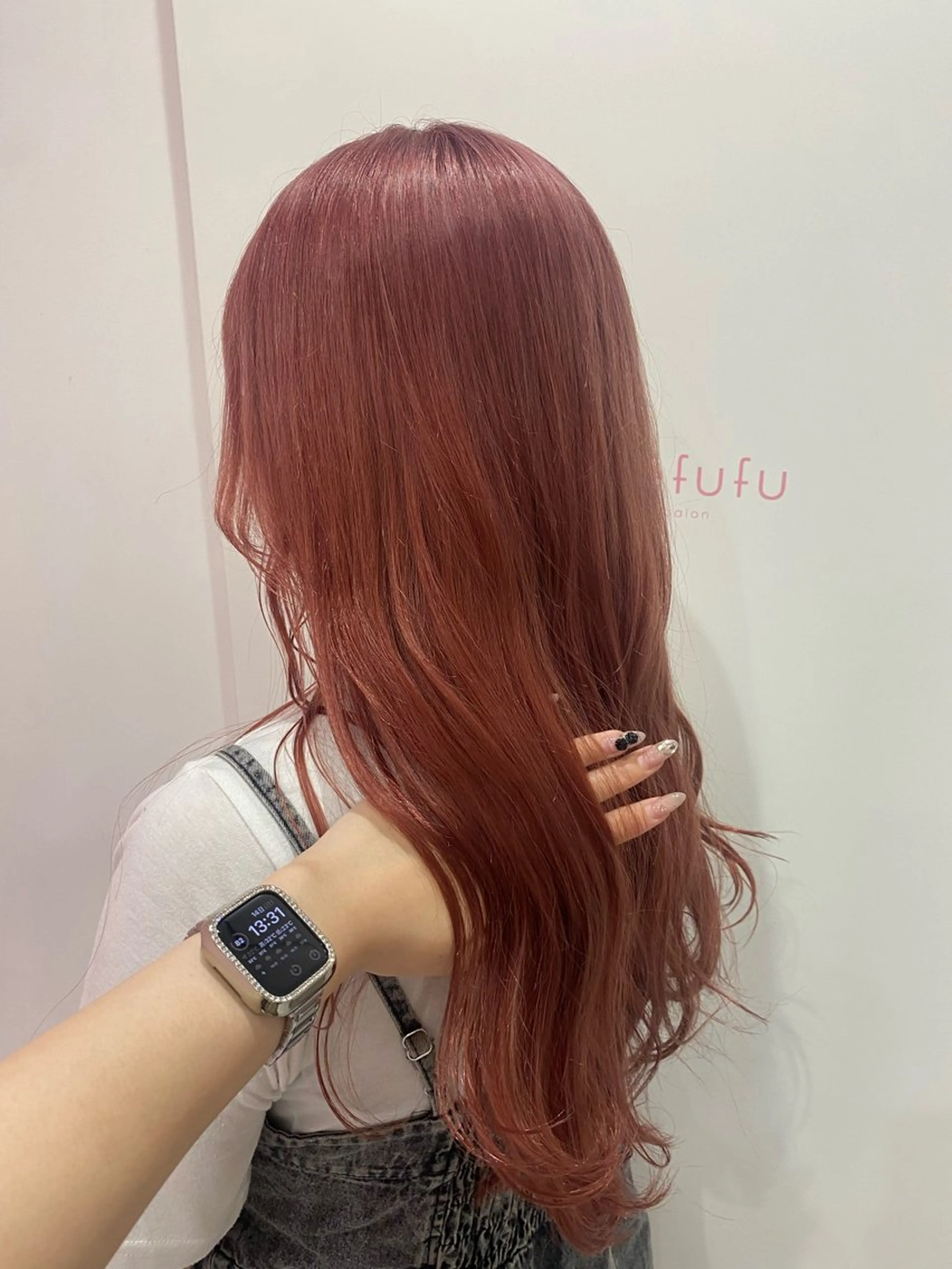 カラー ブリーチ ピンクカラー BIANCA伊勢崎 mayaのヘアスタイル
