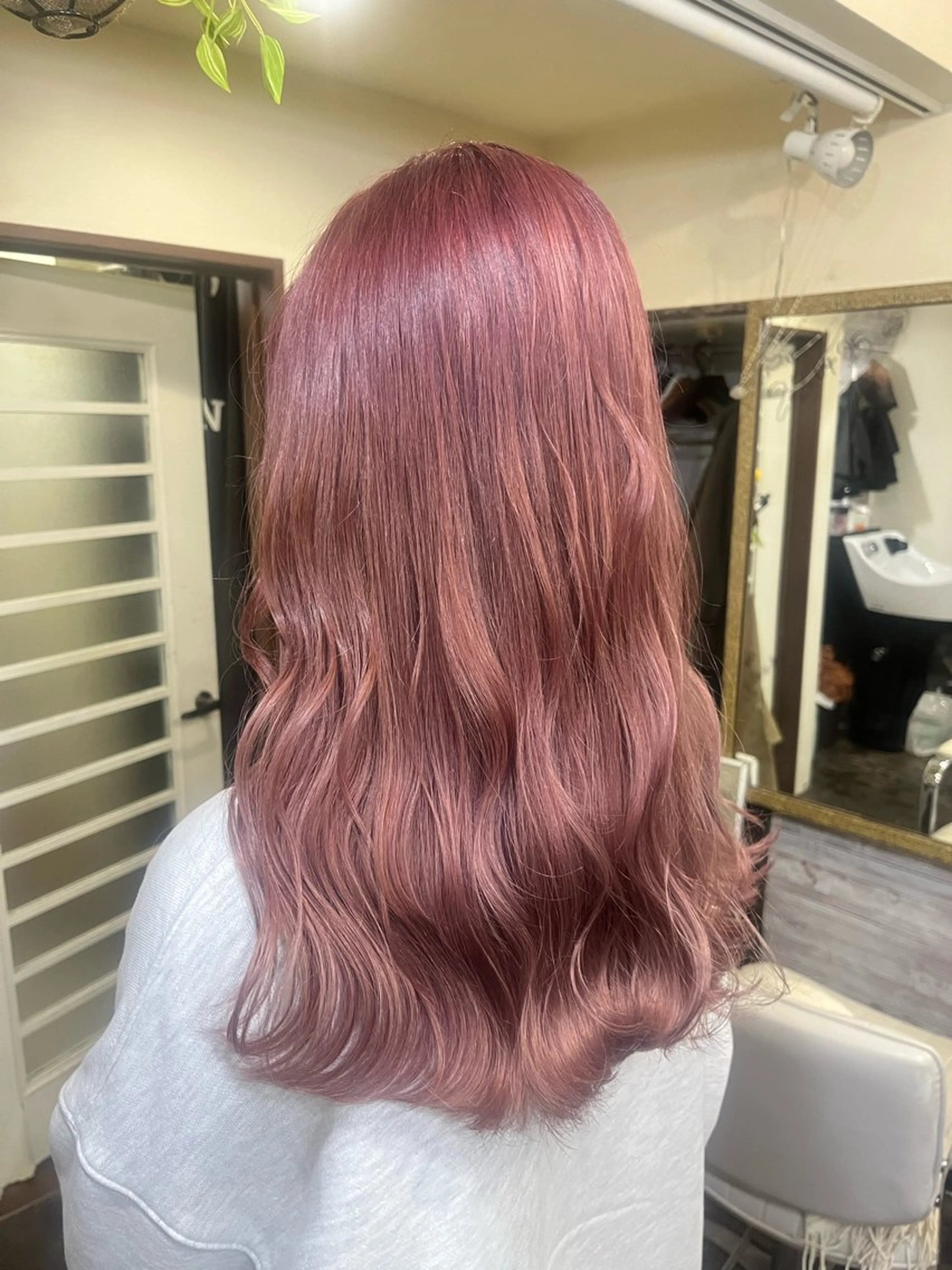 セミロング カラー ヘアカラー 渡辺 健太のヘアスタイル