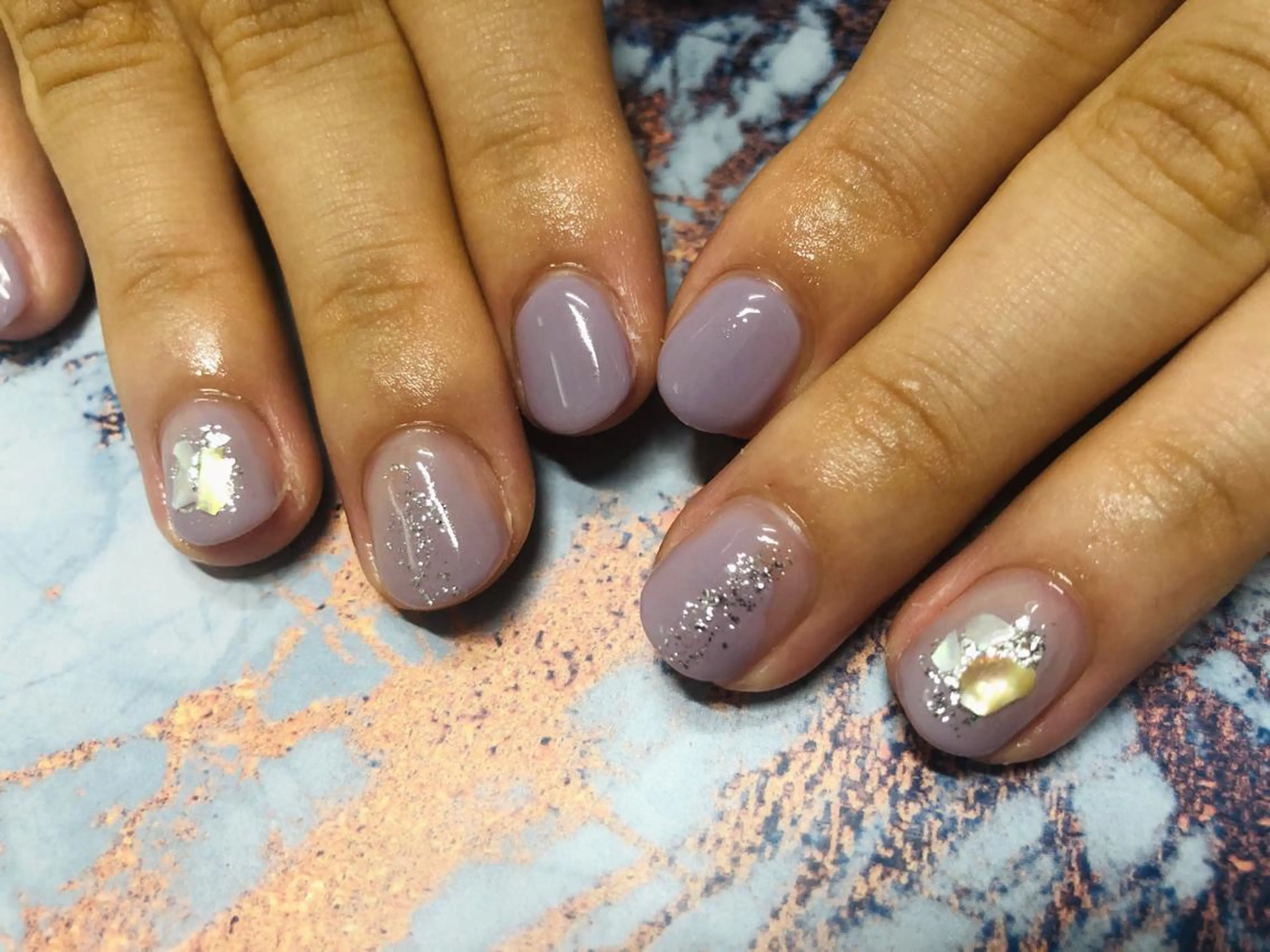 ネイル mogunail &blowのネイルデザイン