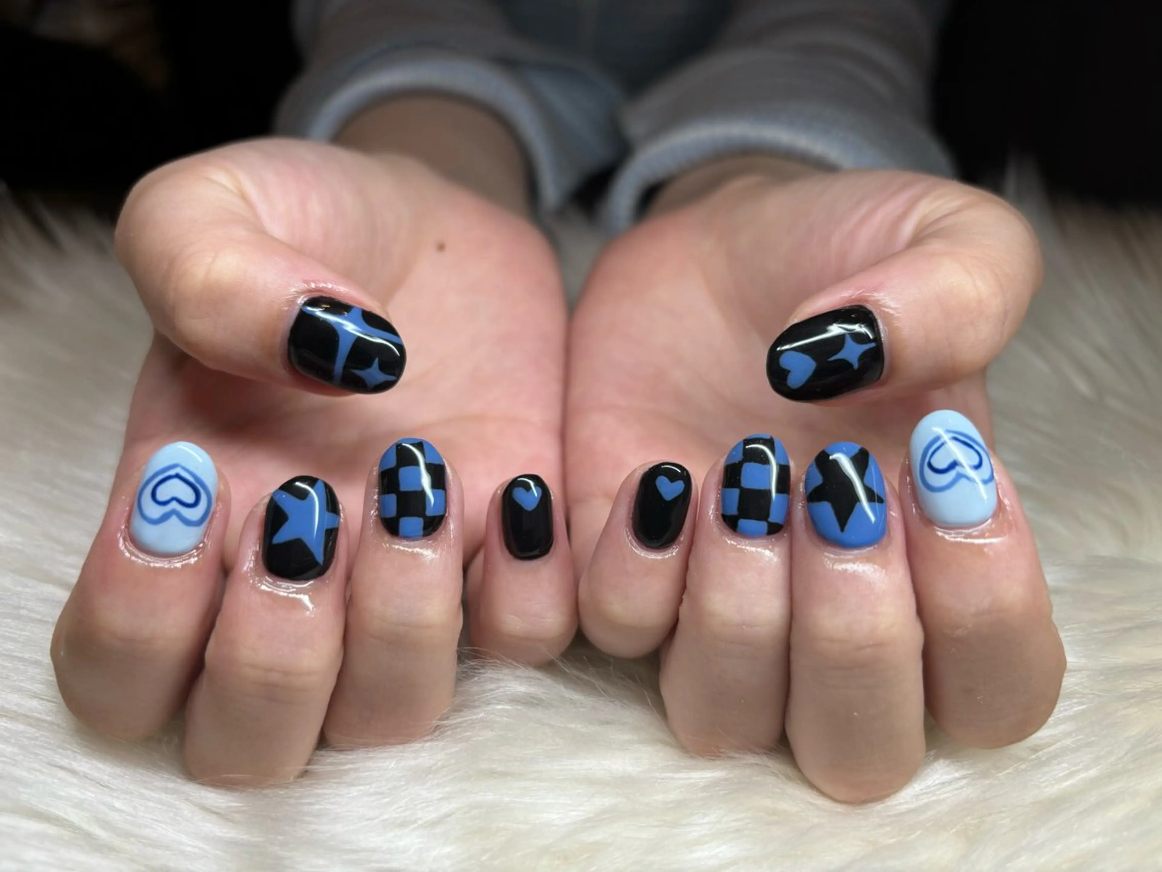 ネイル Tobayama 🐈‍⬛໒꒱· ﾟのネイルデザイン