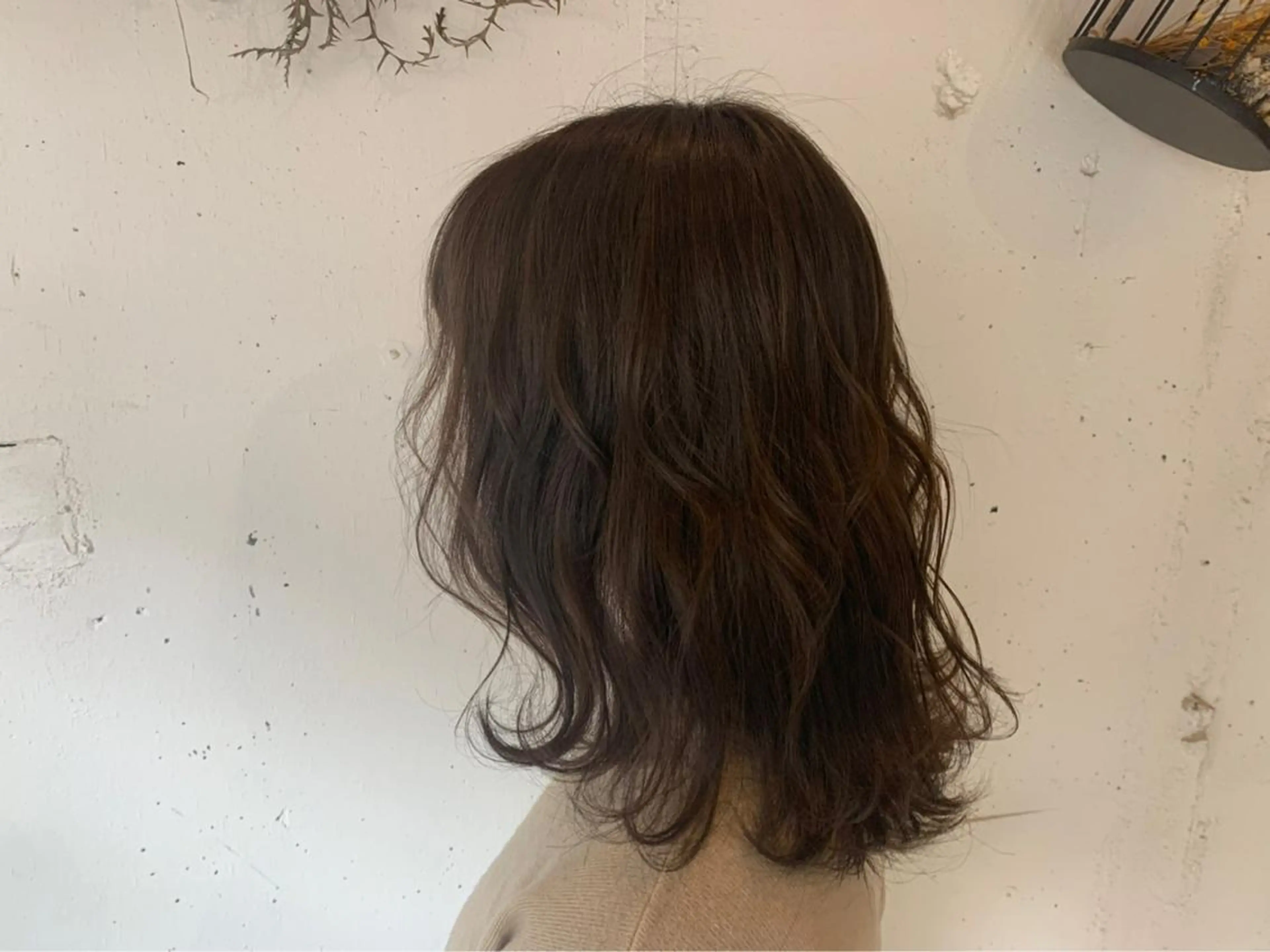 ミディアム カラー いまじゅく あおいのヘアスタイル