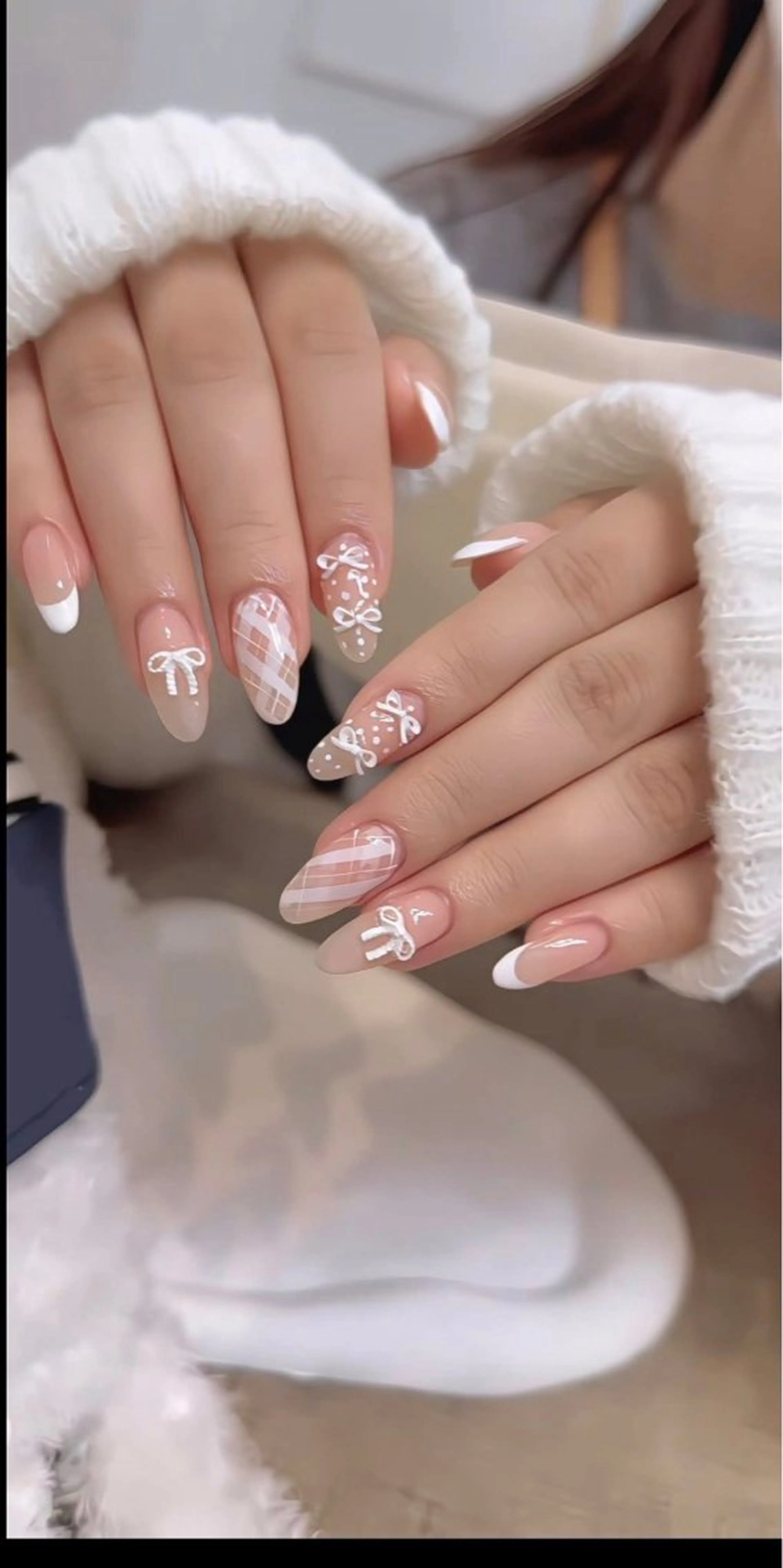 ネイル ハンドネイル T. Leeのネイルデザイン