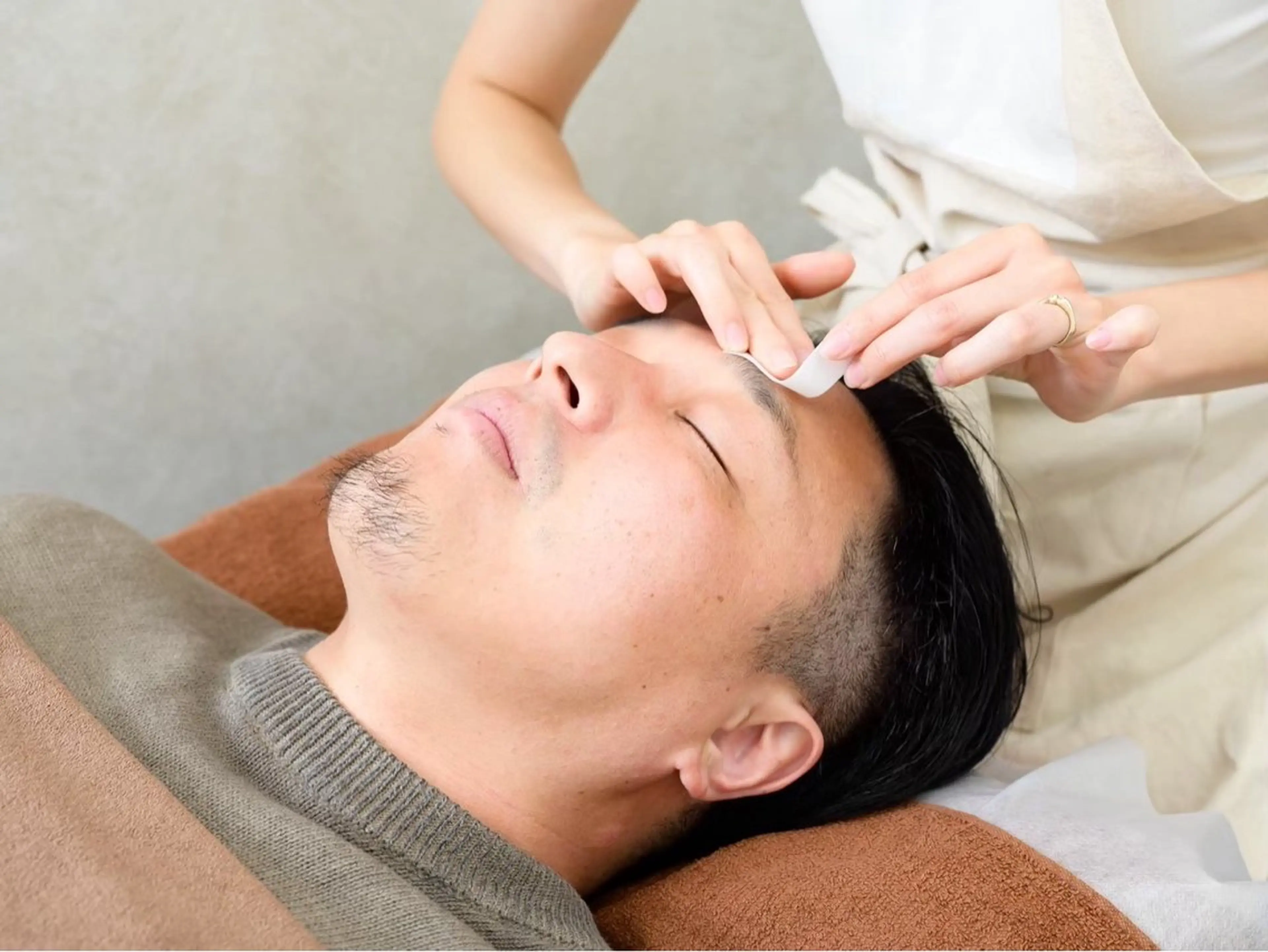 メンズ Cerise La La(スリーズララ)所属・まつ毛パーマ×脱毛 スリーズララ🌼の眉毛・アイブロウイメージ