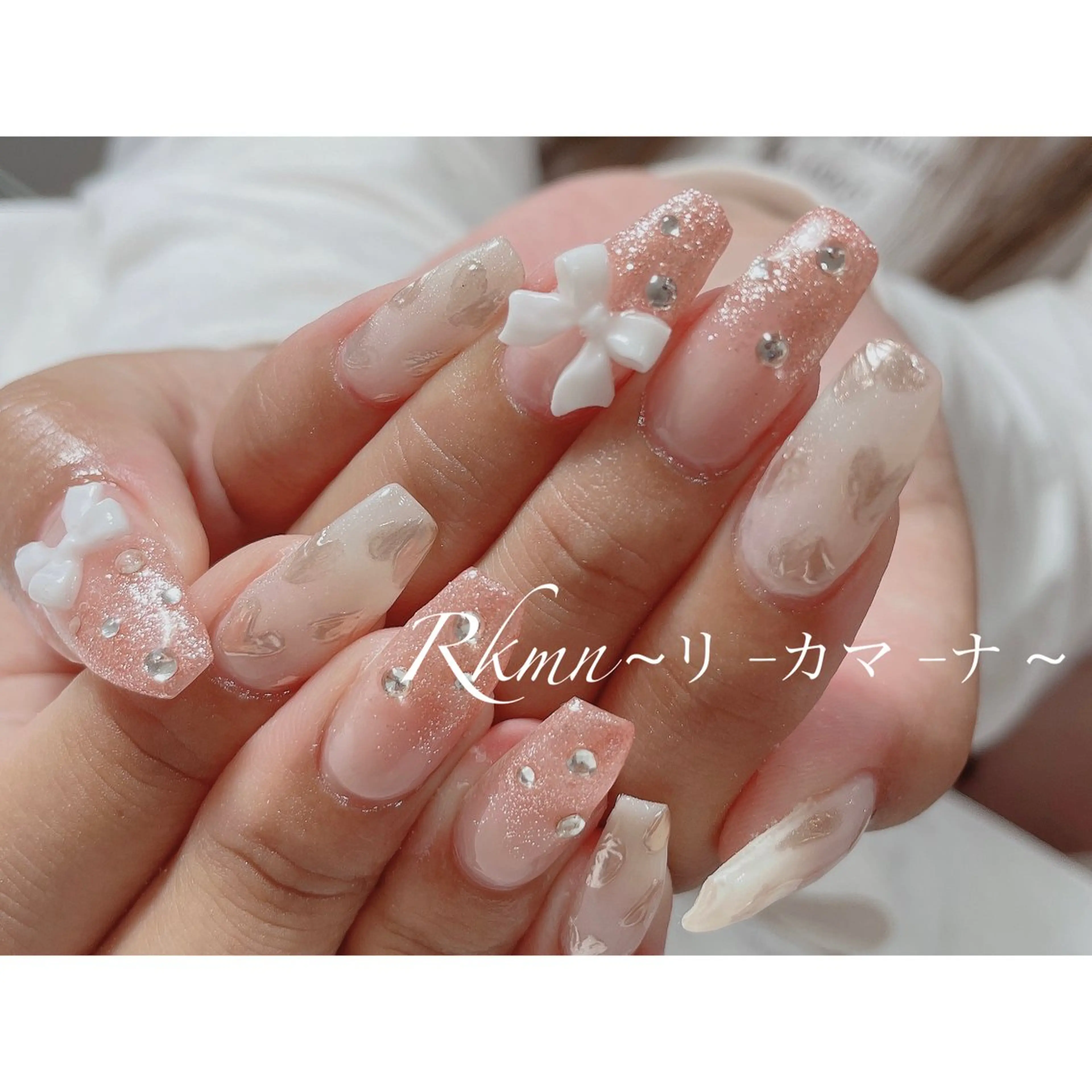 ネイル アートネイル グラデーション ハート ミラーネイル リボン ハンドネイル フットネイル ハンドケア Rkmn ~リ-カマ-ナ~のネイルデザイン