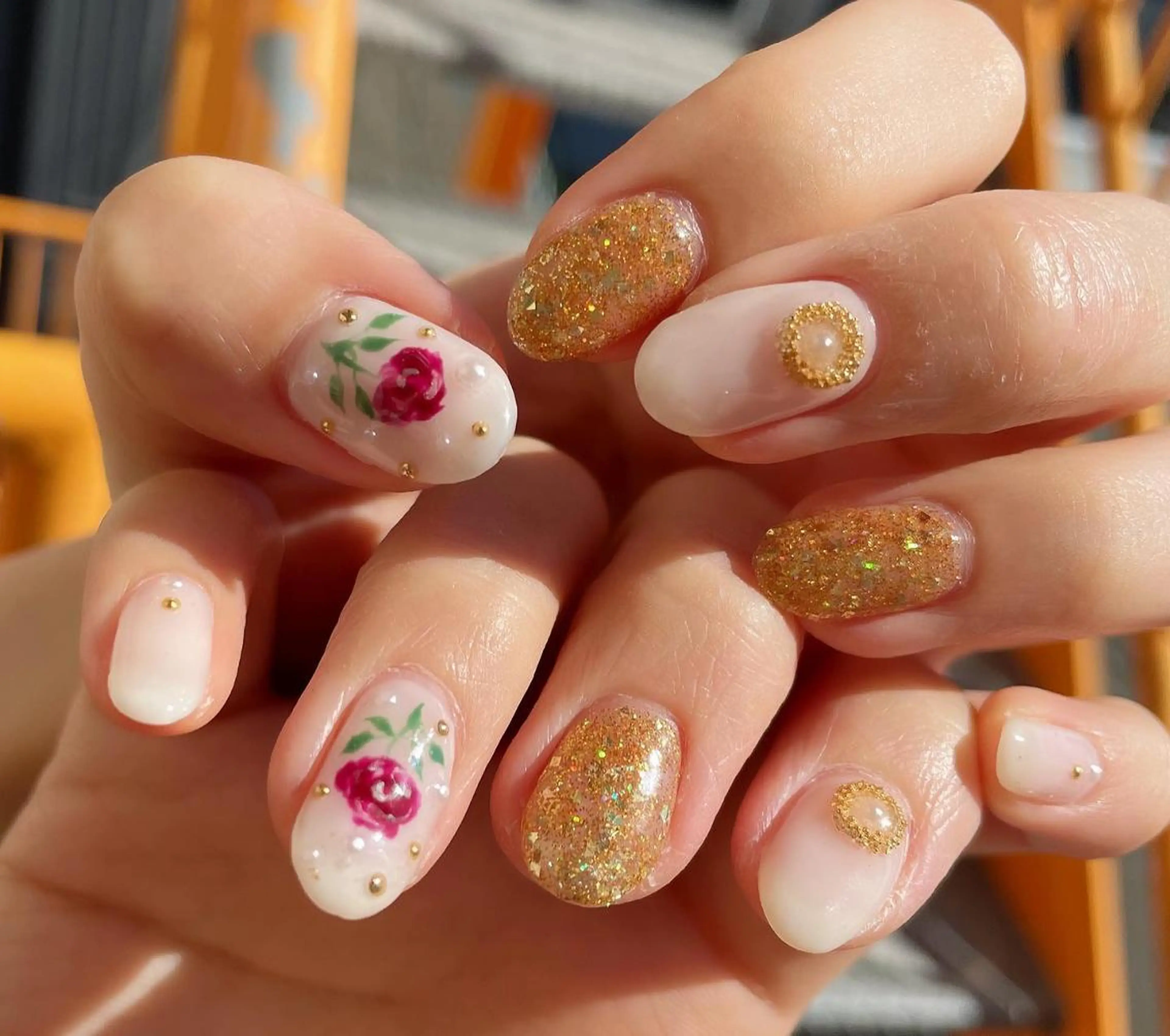 ネイル マツエク・マツパ まつげパーマ ボリュームラッシュ ジェルネイル ニュアンスネイル パラジェル 髙橋 敦子のネイルデザイン