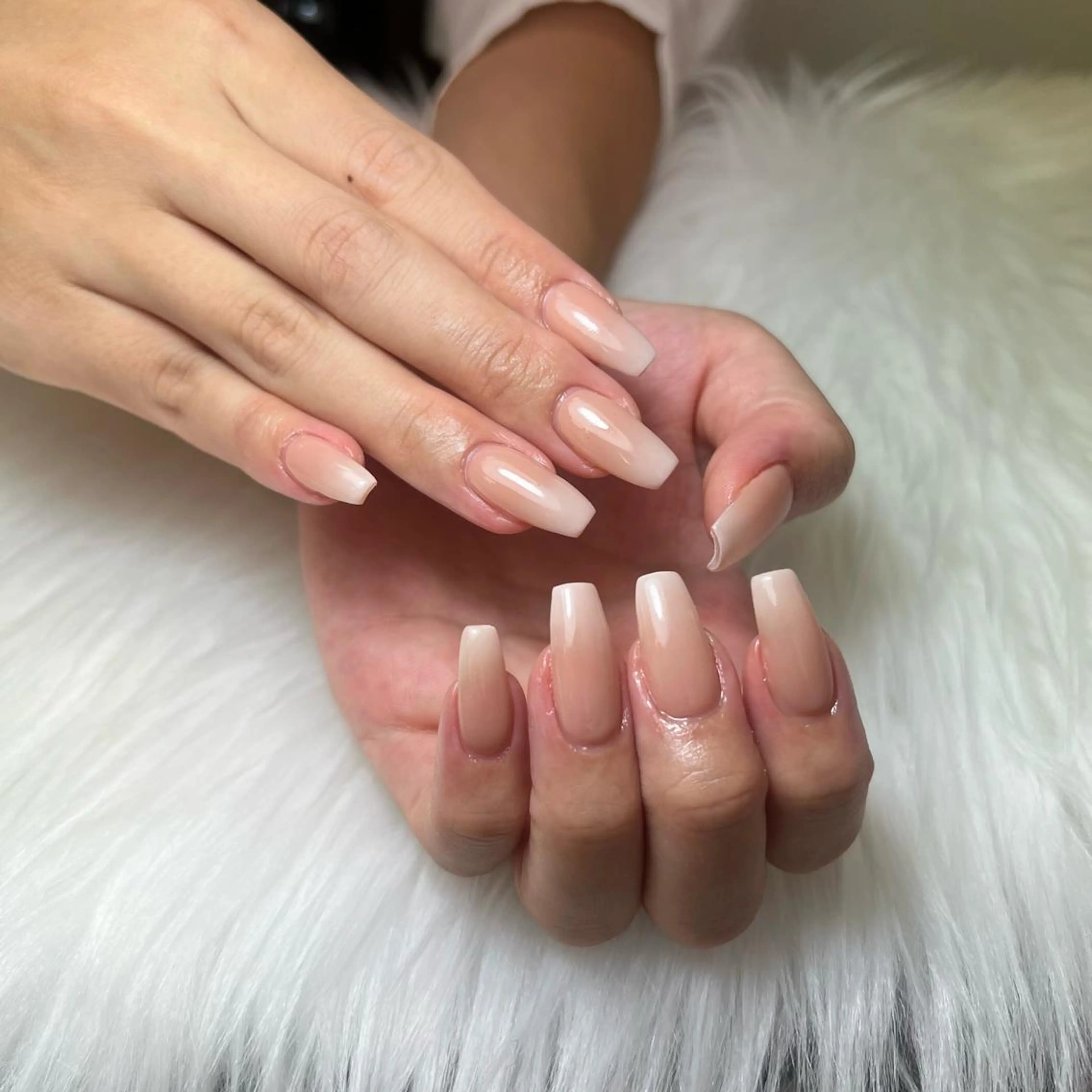 ネイル Azusa🩵 ネイル💅🏻南森町のネイルデザイン