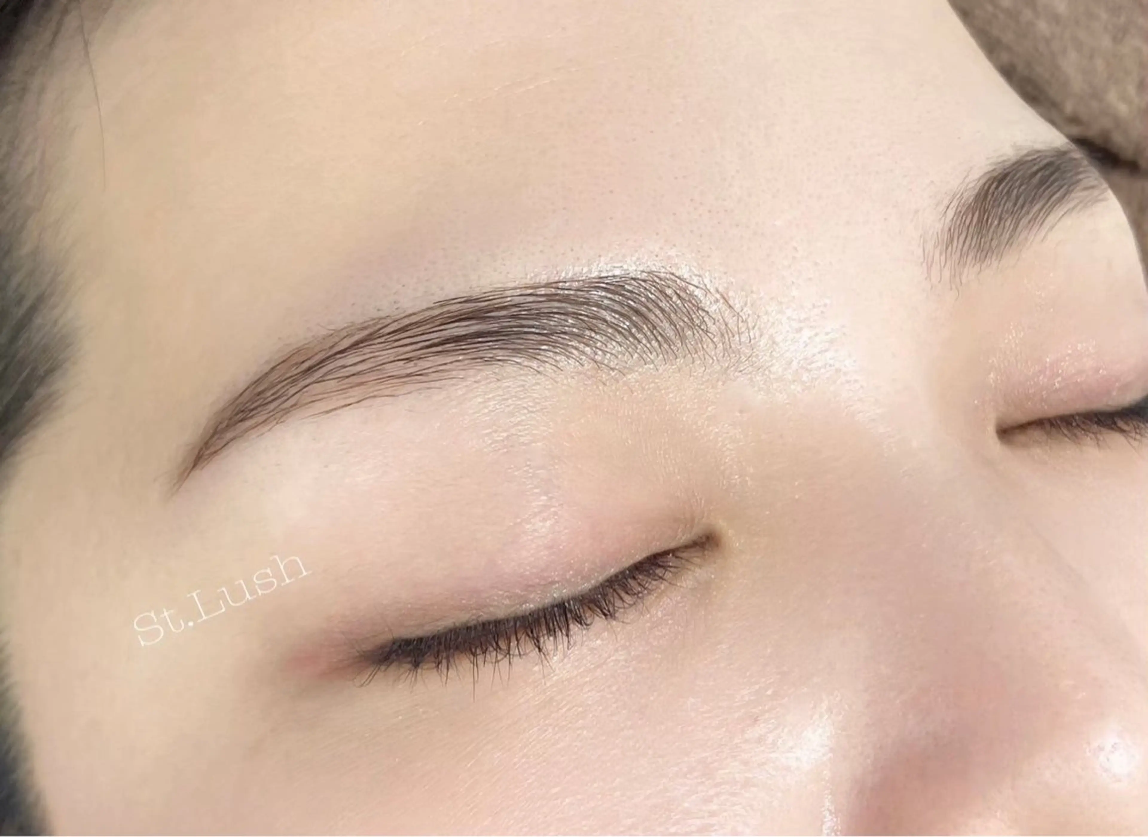 【新規】ハリウッドブロウリフトモニター価格の写真