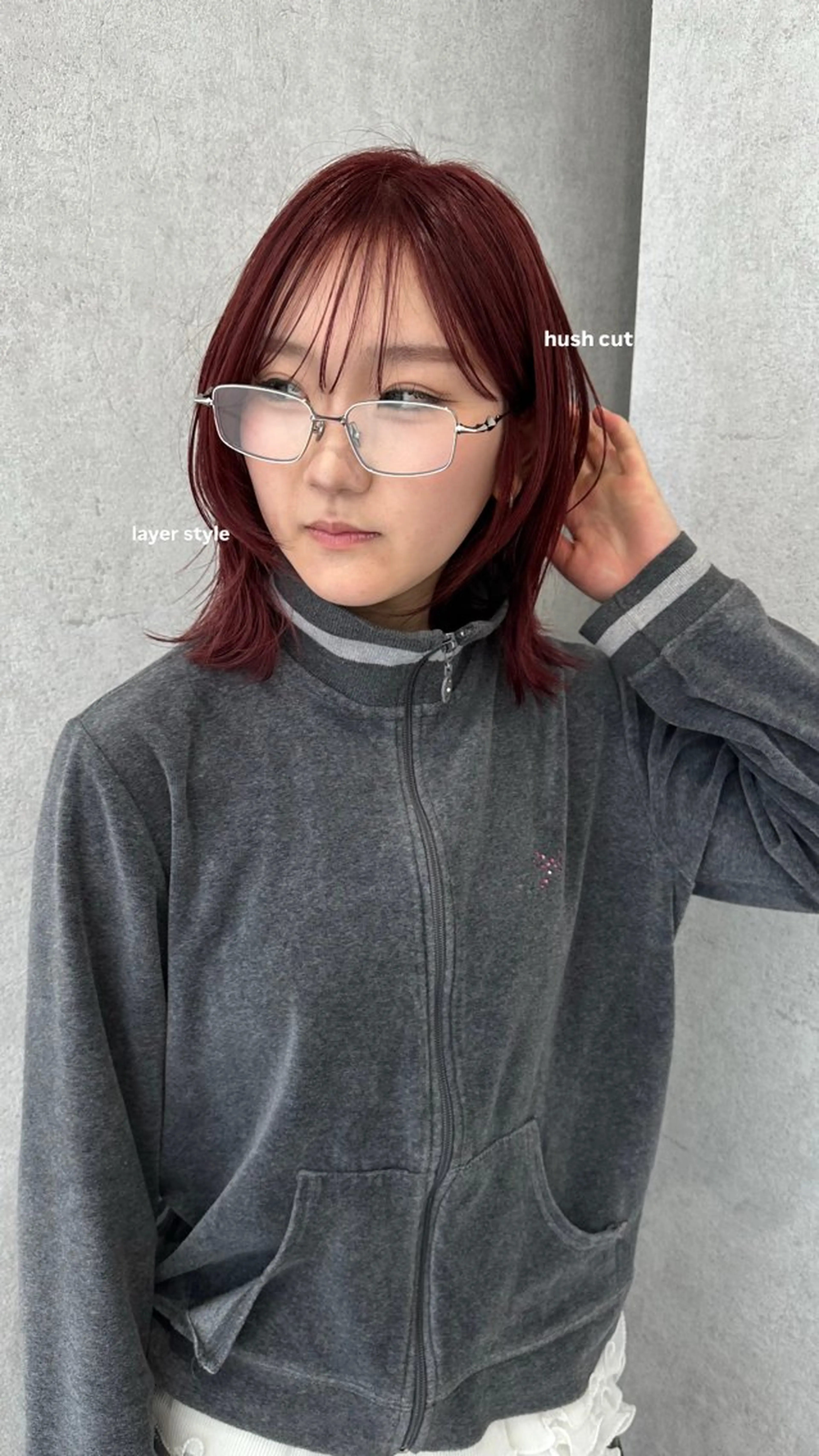 セミロング 韓国レイヤーカット/ 艶カラー/ noaのヘアスタイル