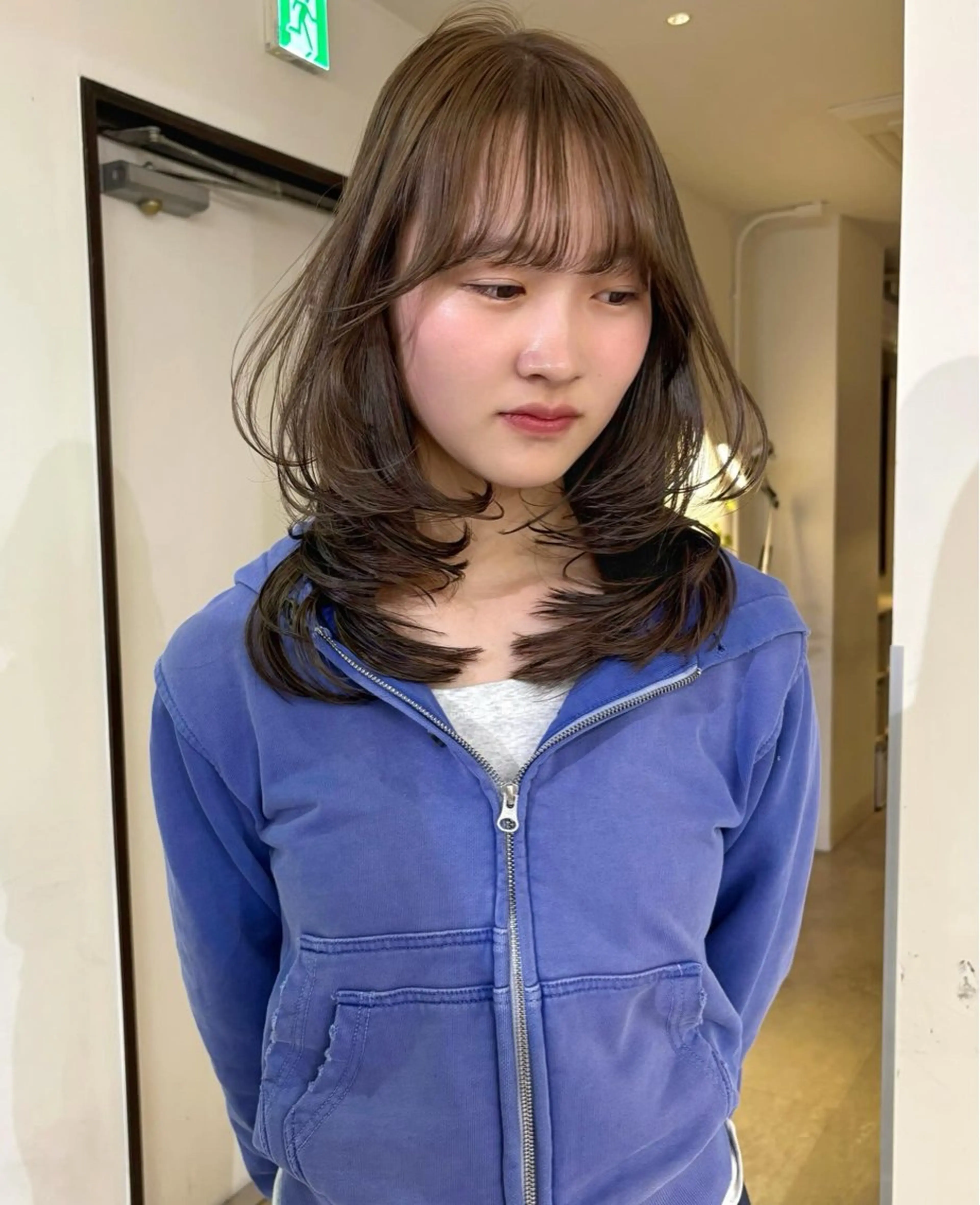 ミディアム カラー ブリーチ ダブルカラー ブリーチなしカラー カット ヘアカラー mizuki/ピンク ベージュ.レイヤーのヘアスタイル