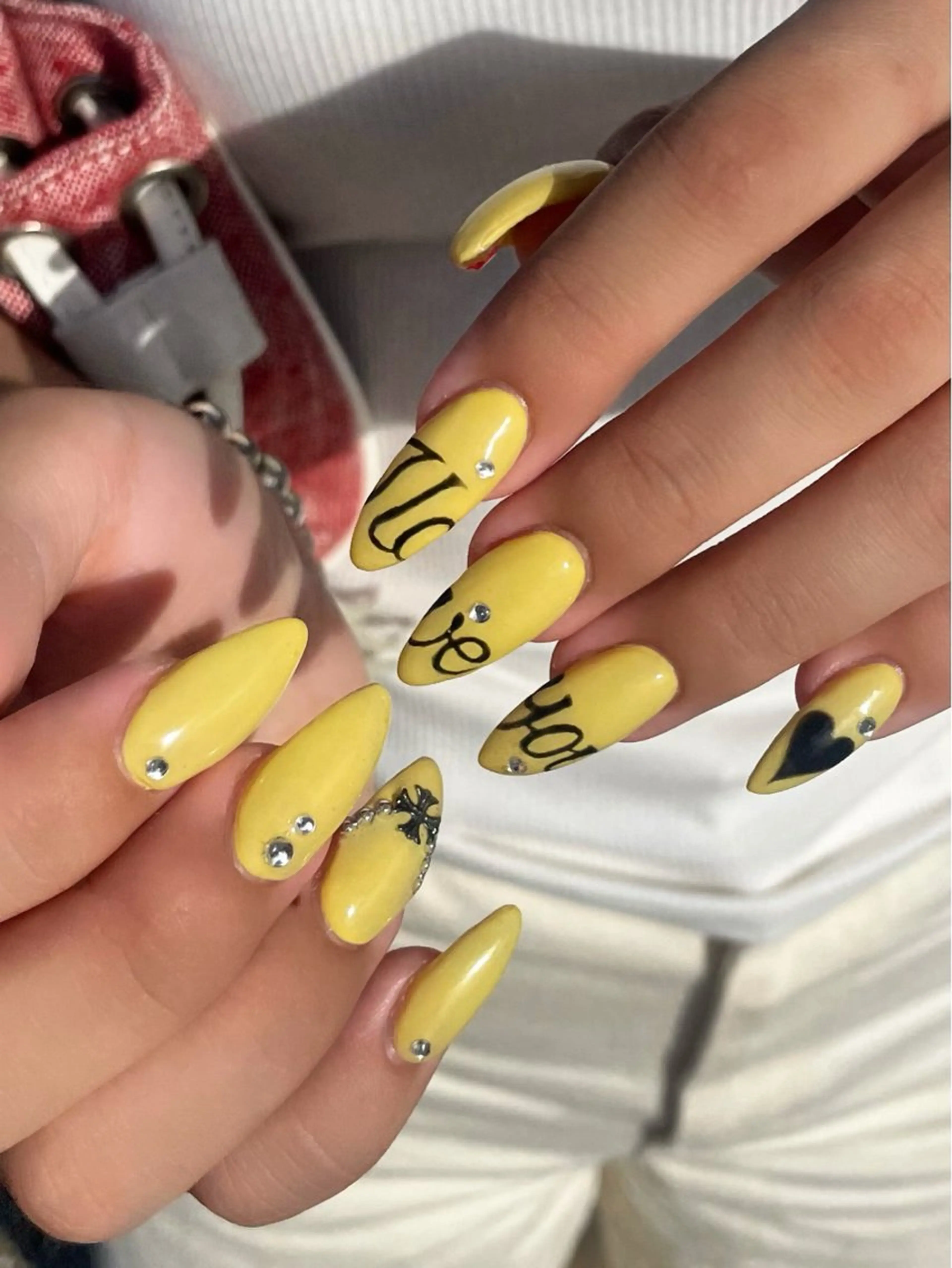 ネイル aya 🍓のネイルデザイン