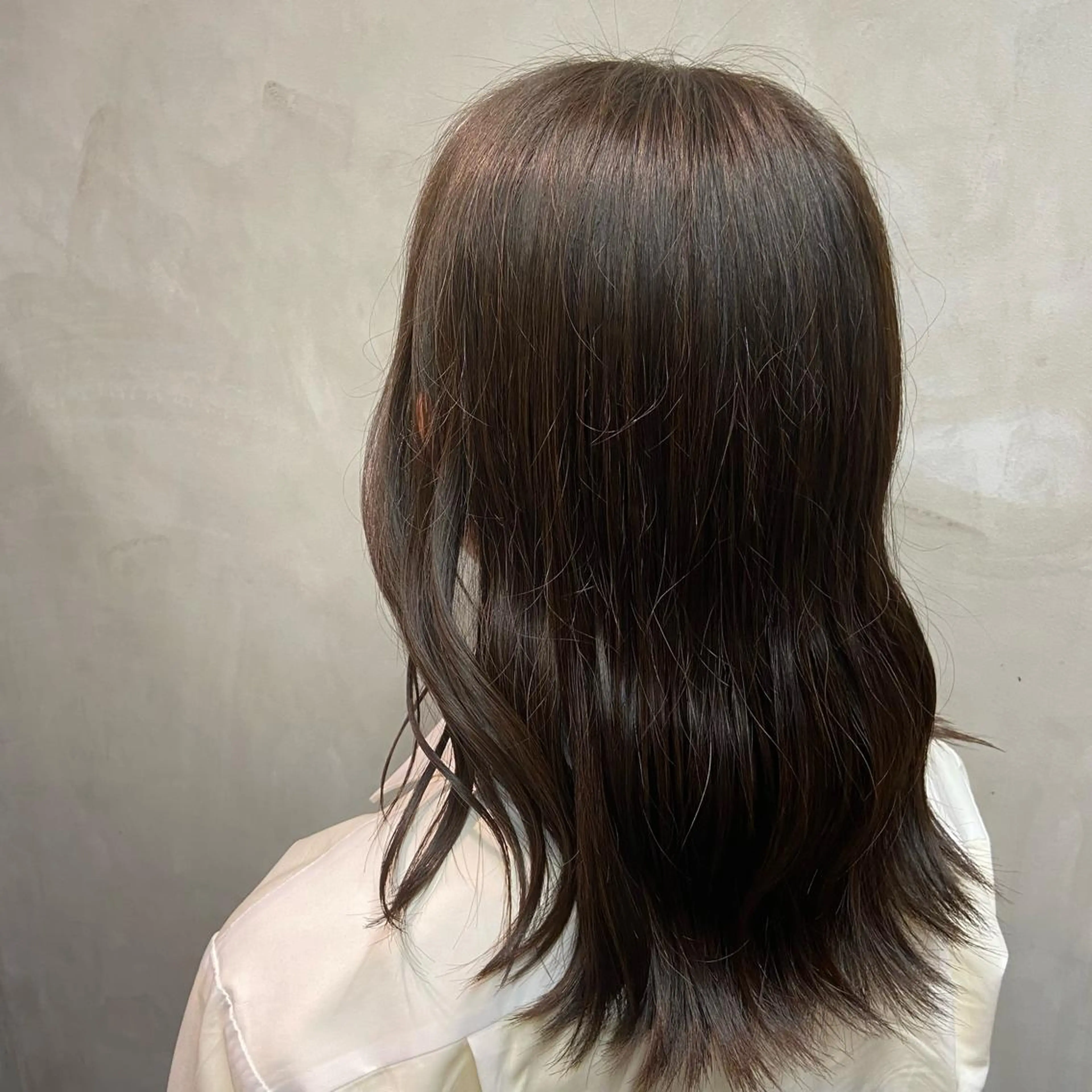 セミロング カラー ブリーチ トリートメント 艶暖色カラー🍒 縮毛矯正ほののヘアスタイル
