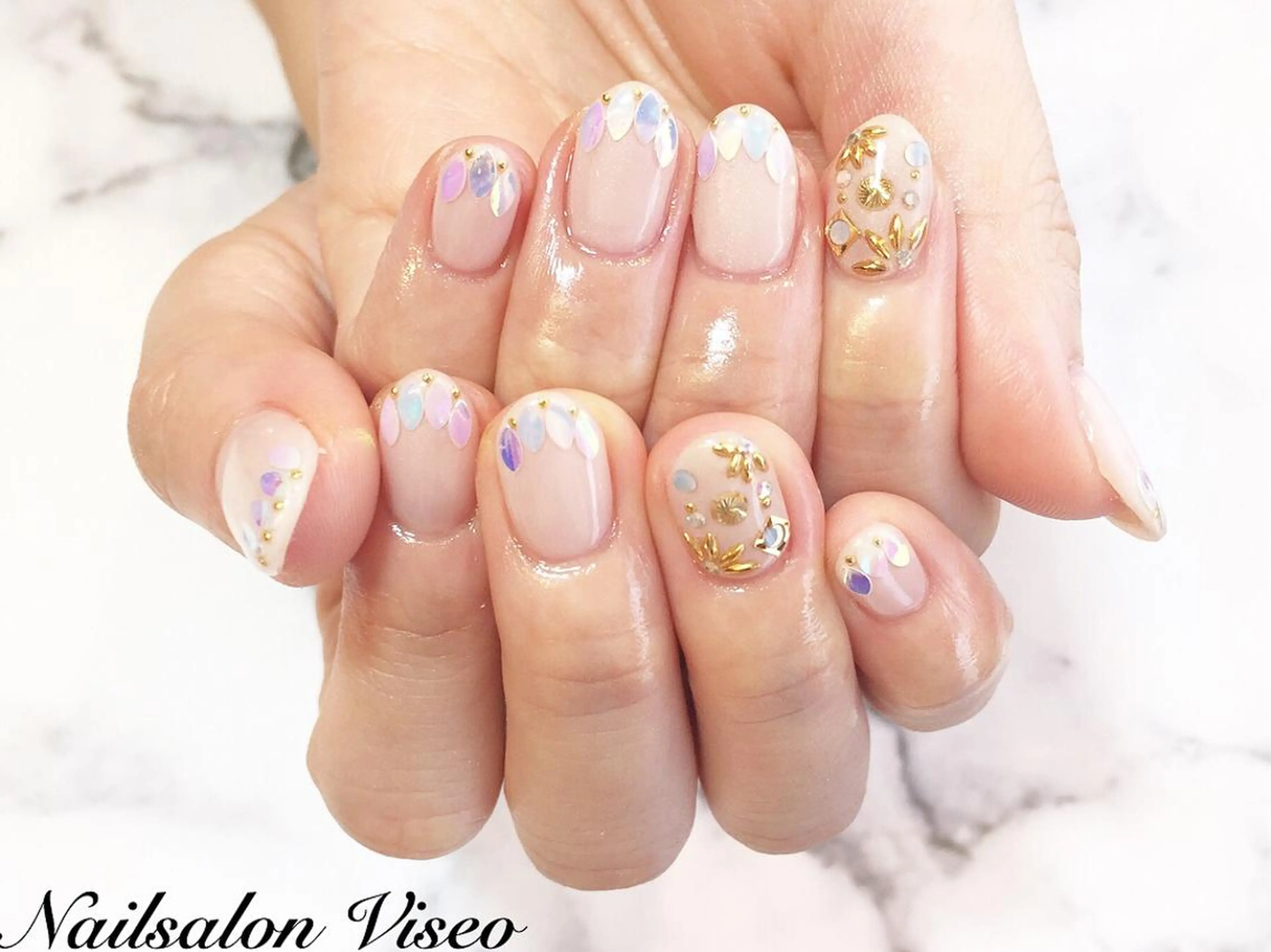 ネイル Viseo《6週間 長持ちパラジェル》のネイルデザイン