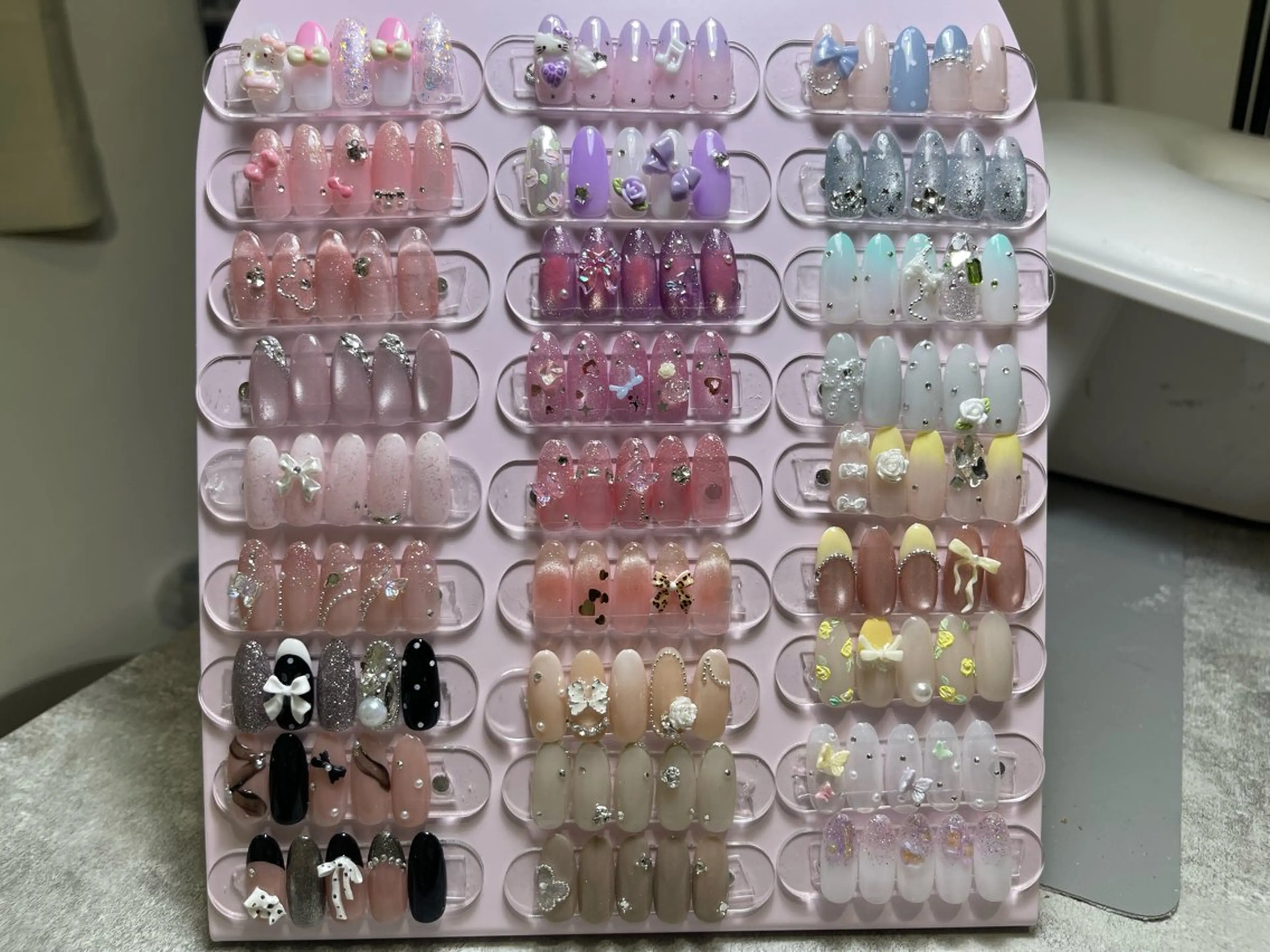 ネイル ハンドネイル ハンドケア nail salon kukuna所属・ワンホン/韓国 nail 大阪アメ村のネイルデザイン