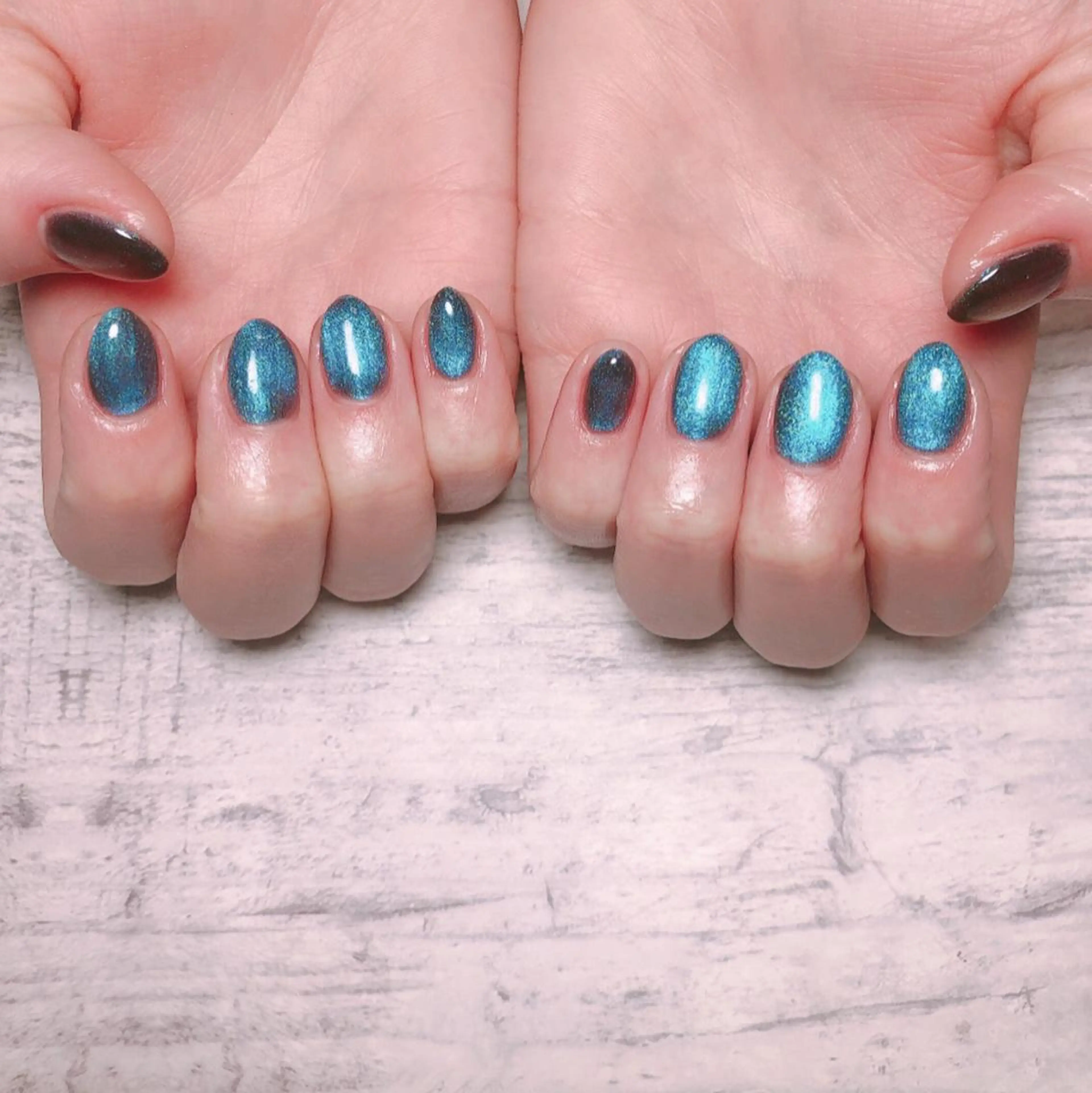 ネイル マグネットネイル DollyGirl KYOKOのネイルデザイン