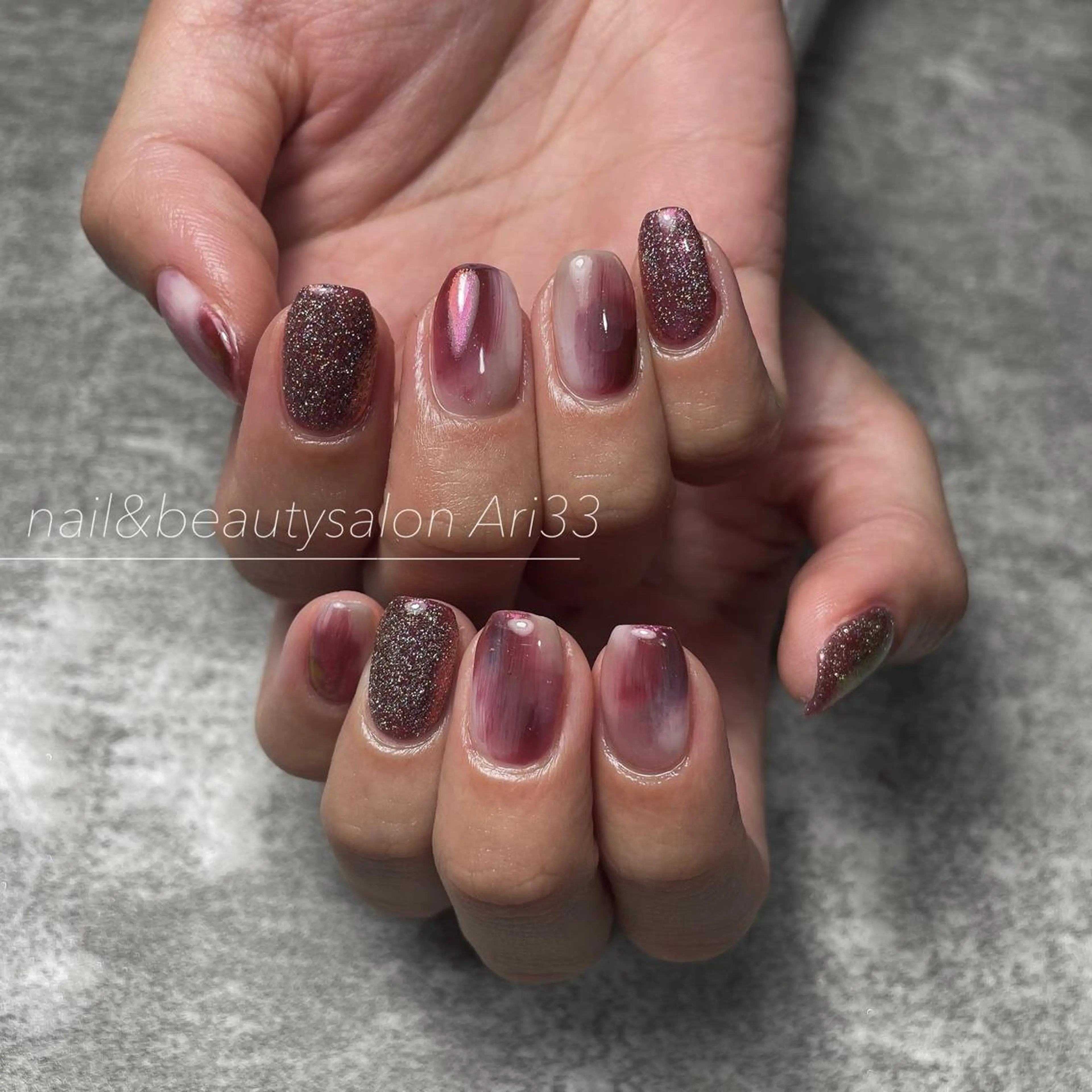 ネイル フラッシュネイル ニュアンスネイル ハンドネイル プライベートサロン Ari33nailのネイルデザイン